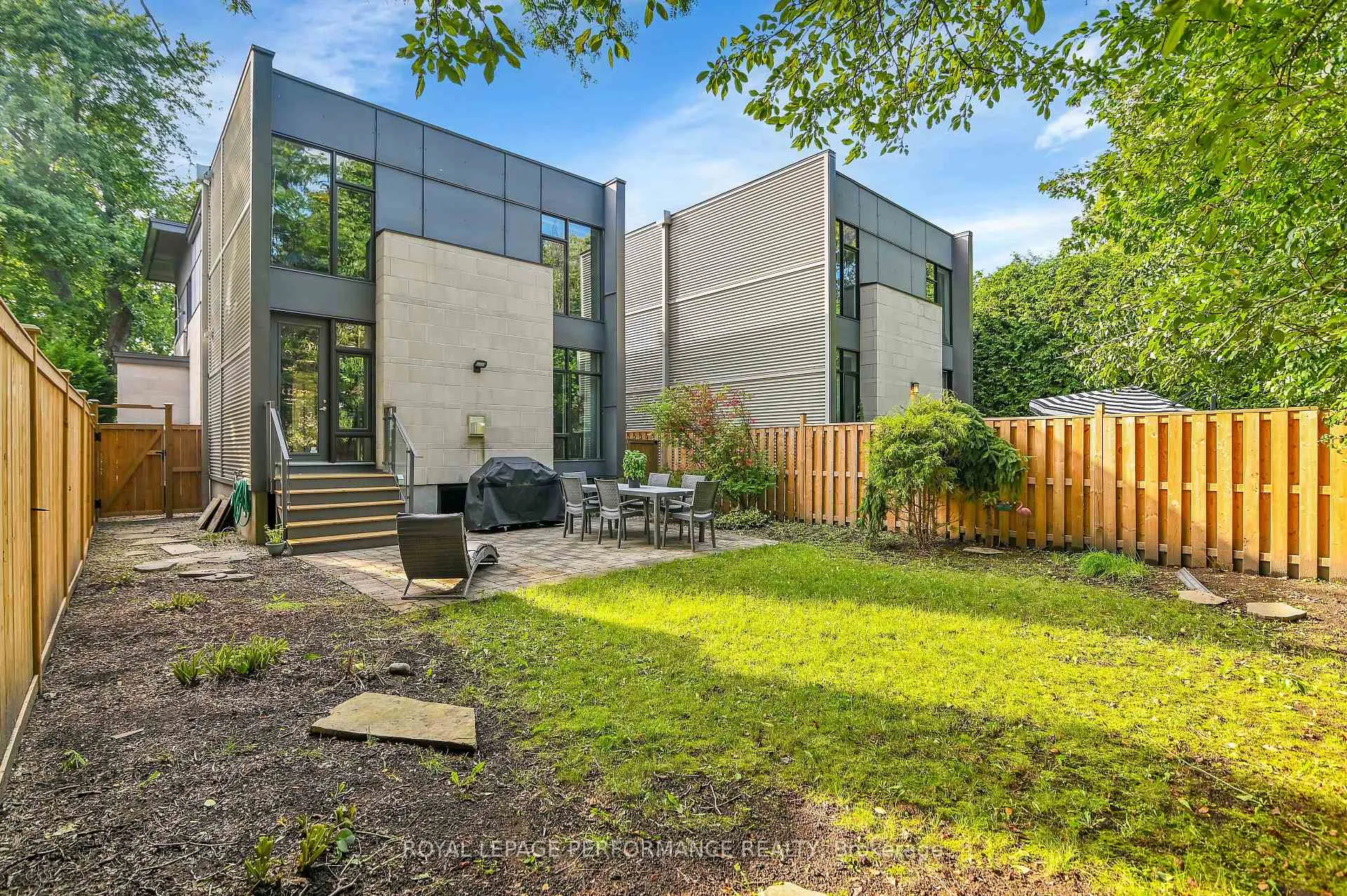 Photo 83 of 2029 Cabot Street, Ottawa, Faircrest Heights — HOMEH