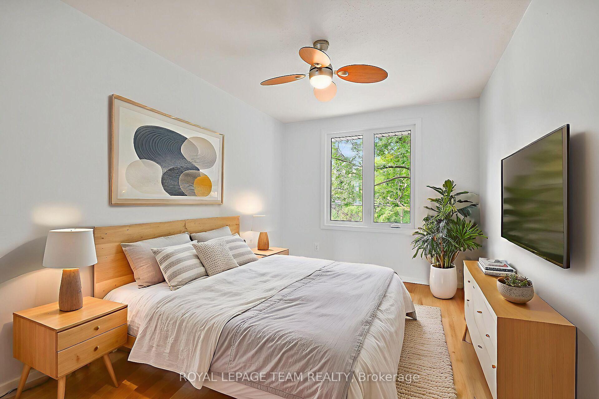 Photo 21 of 803 Provost Drive, Ottawa, Riverside Park South — HOMEH