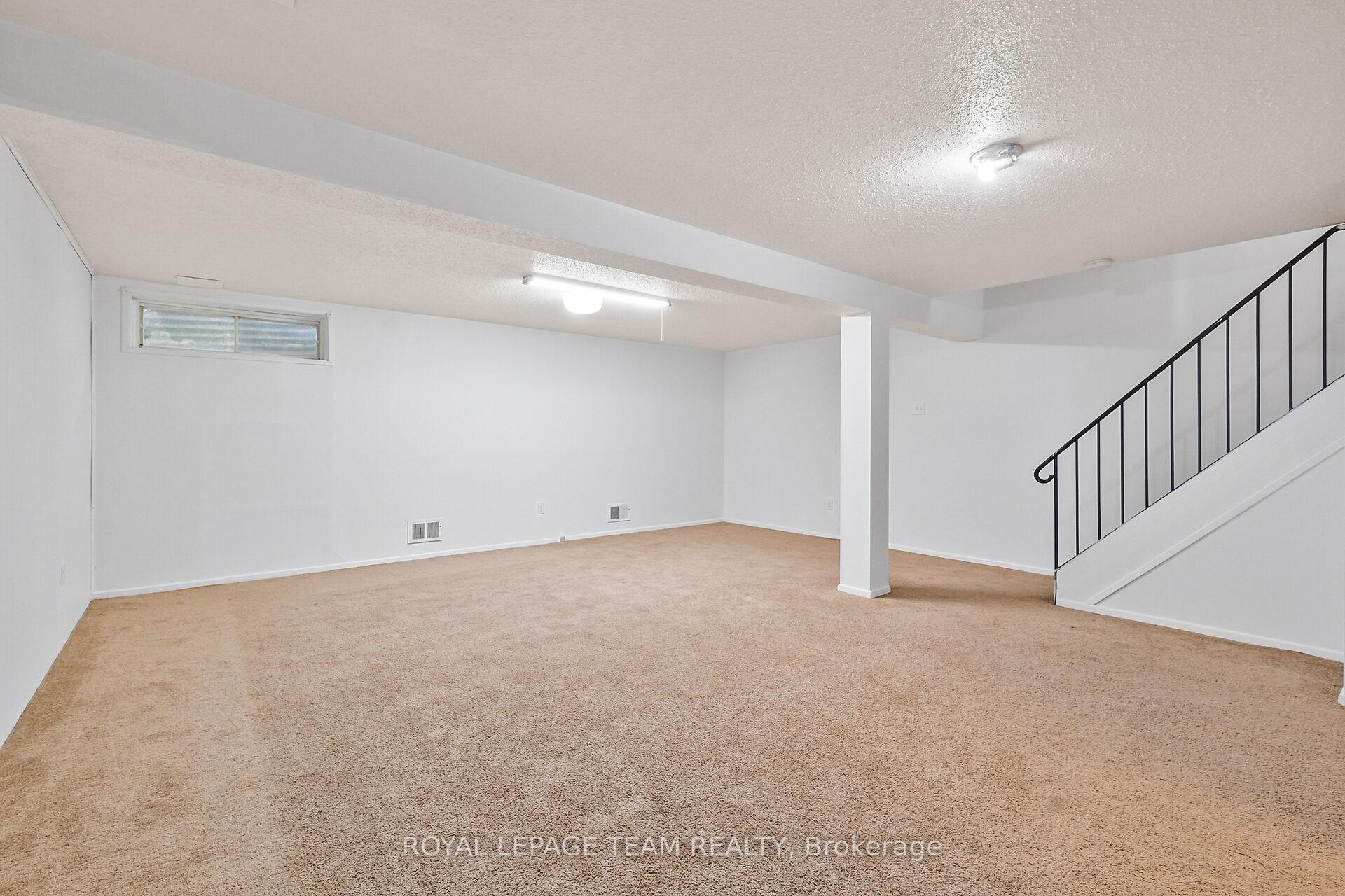 Photo 34 of 803 Provost Drive, Ottawa, Riverside Park South — HOMEH