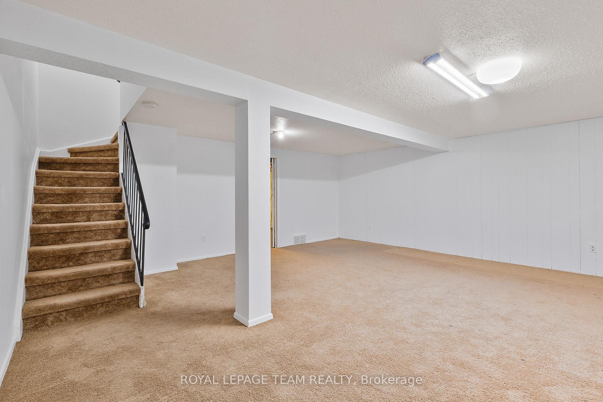 Photo 40 of 803 Provost Drive, Ottawa, Riverside Park South — HOMEH