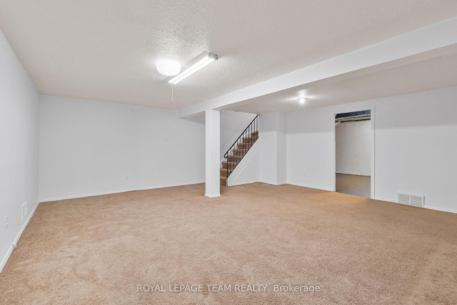 Photo 41 of 803 Provost Drive, Ottawa, Riverside Park South — HOMEH
