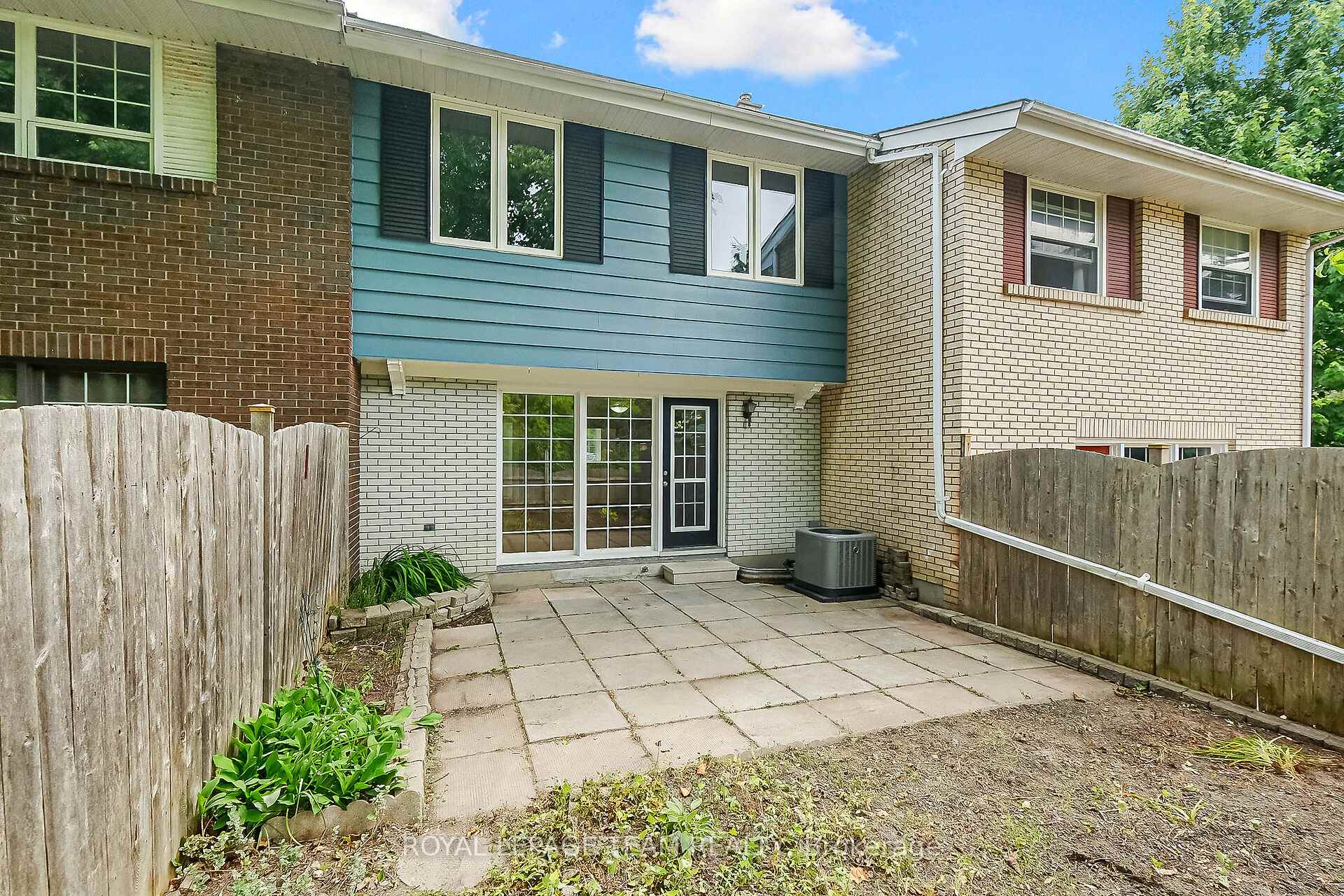 Photo 38 of 803 Provost Drive, Ottawa, Riverside Park South — HOMEH