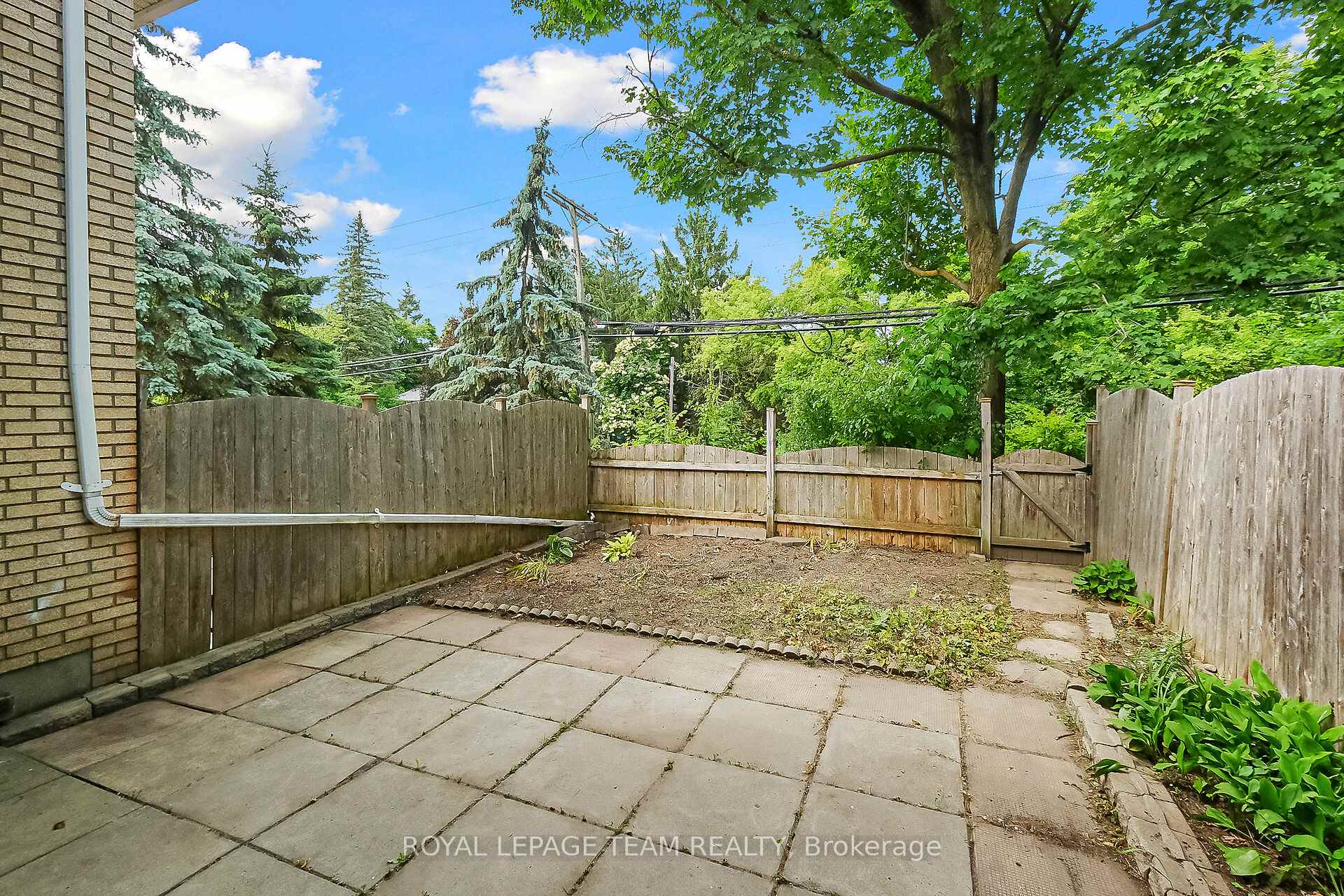 Photo 44 of 803 Provost Drive, Ottawa, Riverside Park South — HOMEH