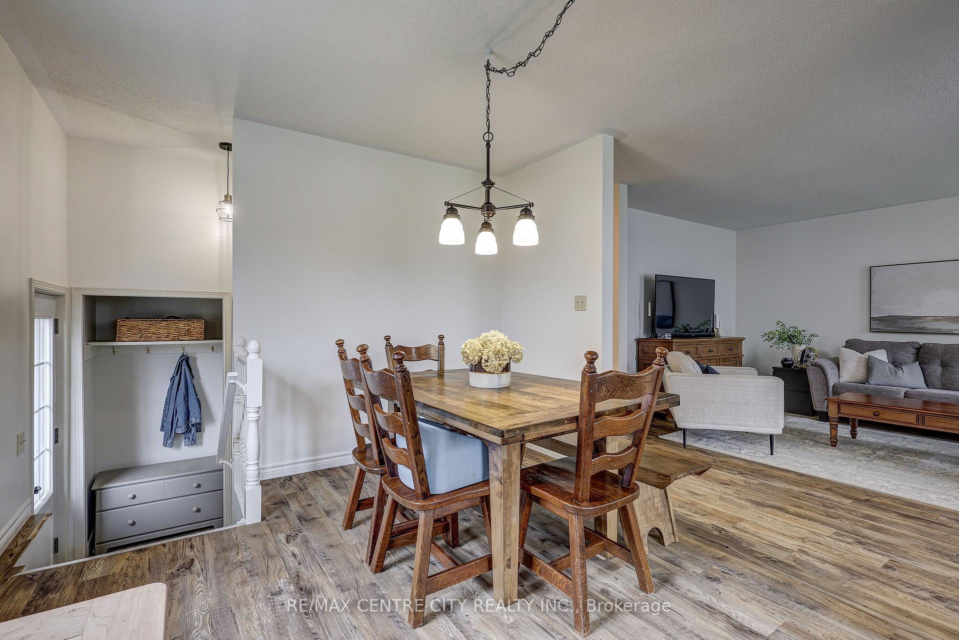 Photo 10 of 10 Cedar Street, Aylmer — HOMEH
