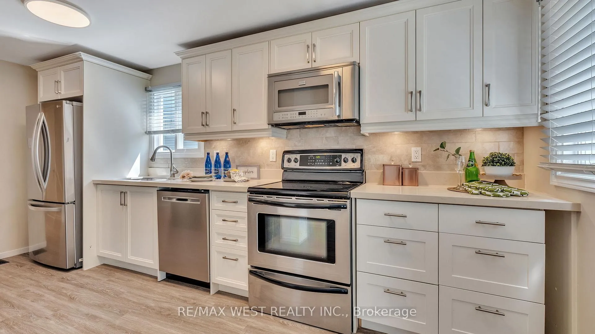 Photo 17 of 67 Corbett Drive, Barrie, Grove East — HOMEH