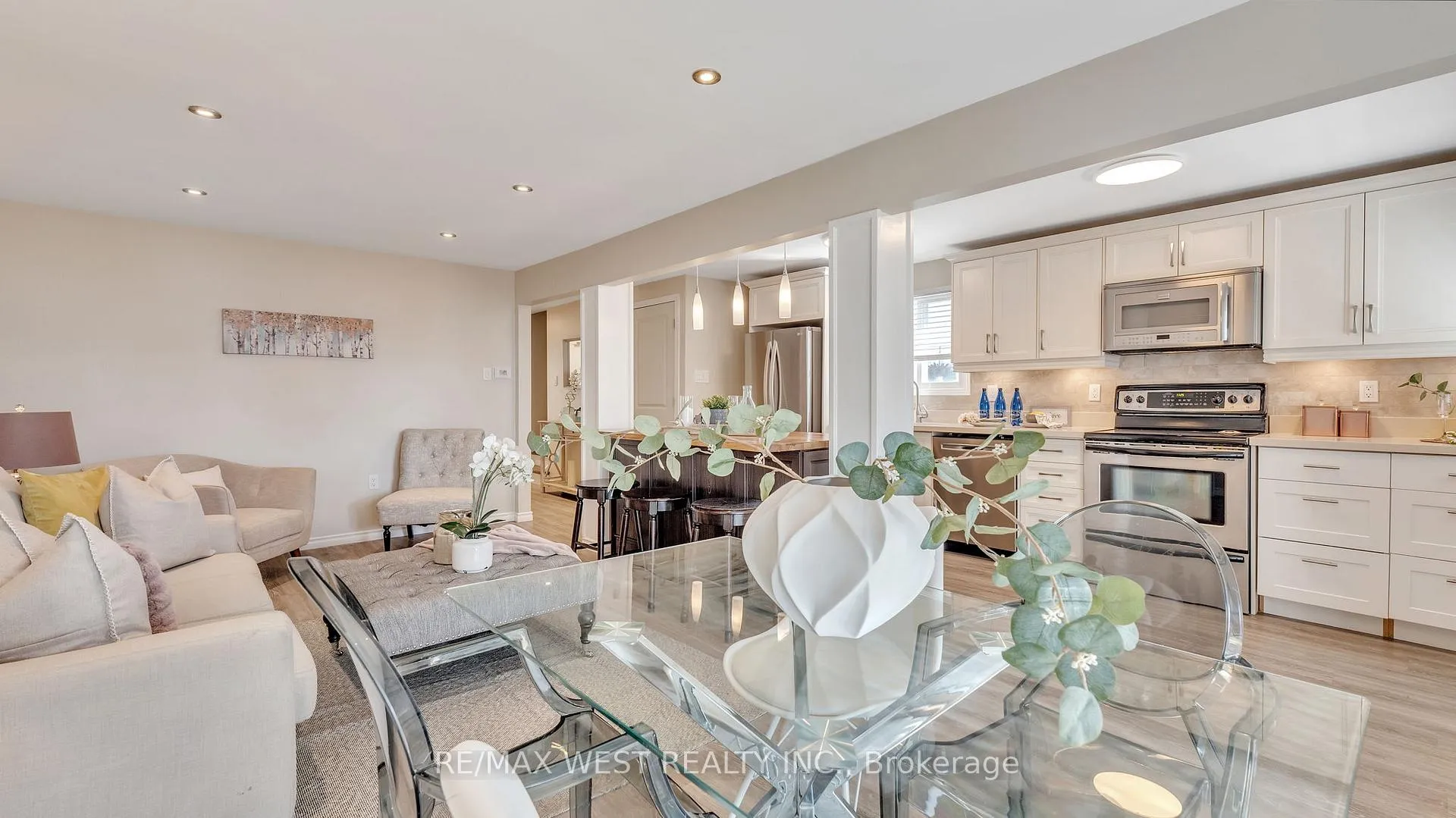 Photo 19 of 67 Corbett Drive, Barrie, Grove East — HOMEH