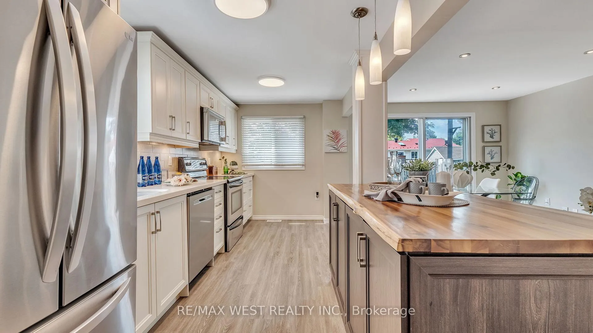Photo 20 of 67 Corbett Drive, Barrie, Grove East — HOMEH
