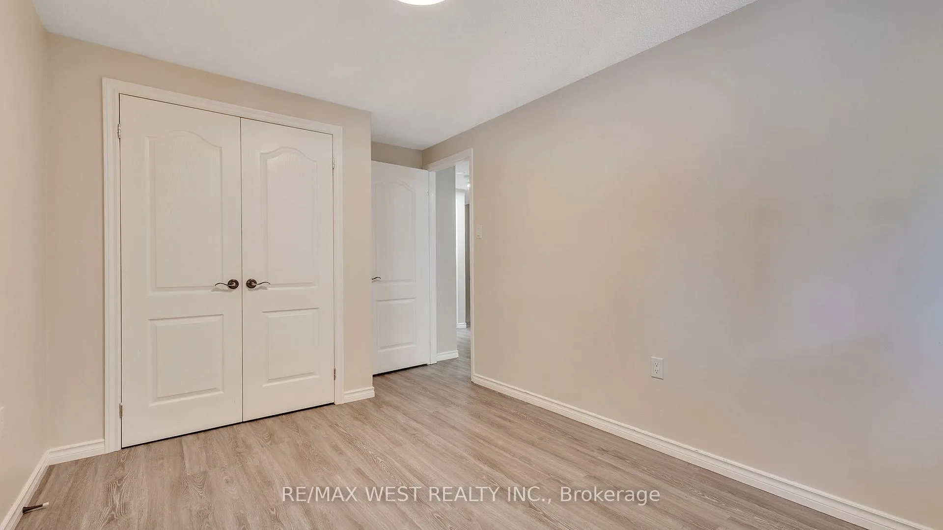 Photo 30 of 67 Corbett Drive, Barrie, Grove East — HOMEH