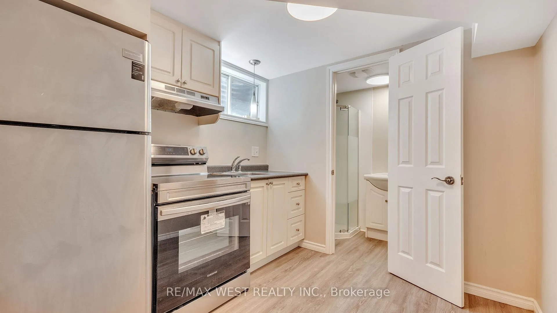 Photo 37 of 67 Corbett Drive, Barrie, Grove East — HOMEH