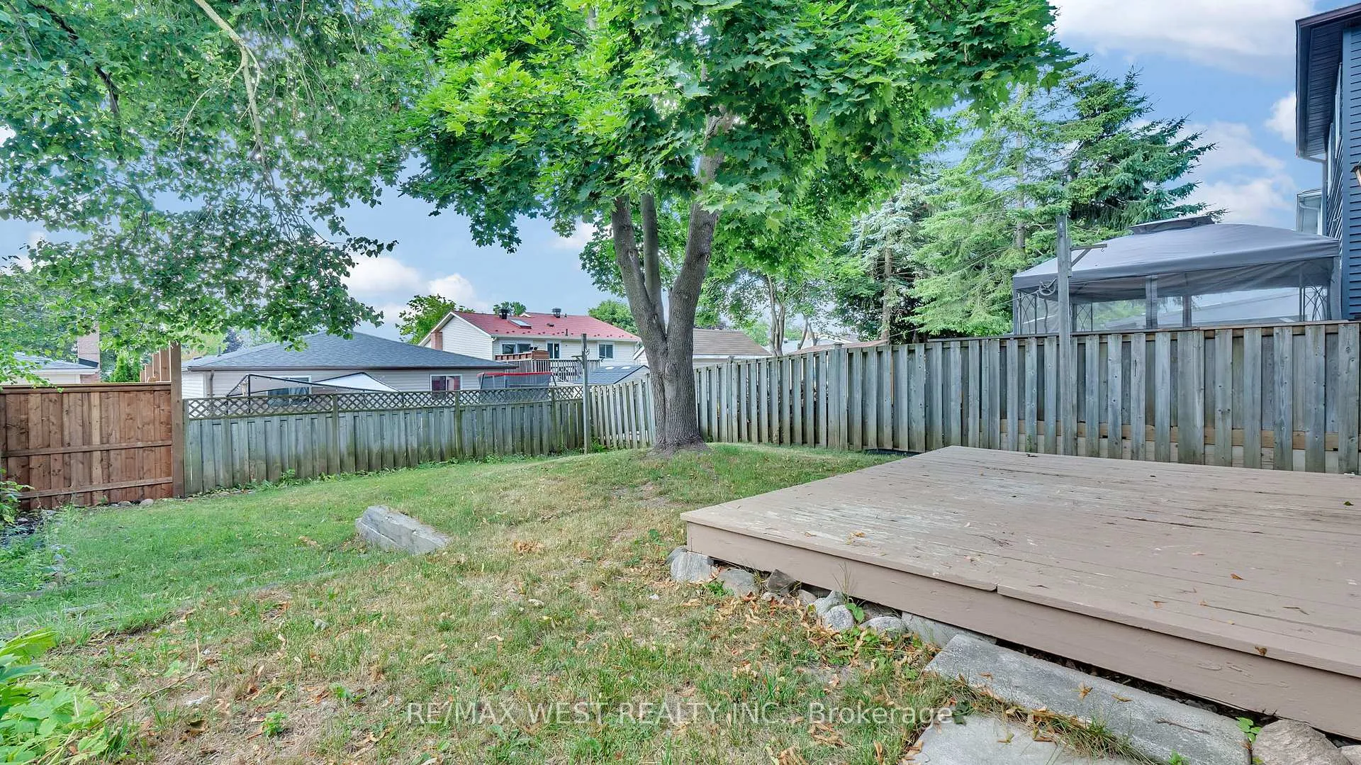 Photo 44 of 67 Corbett Drive, Barrie, Grove East — HOMEH