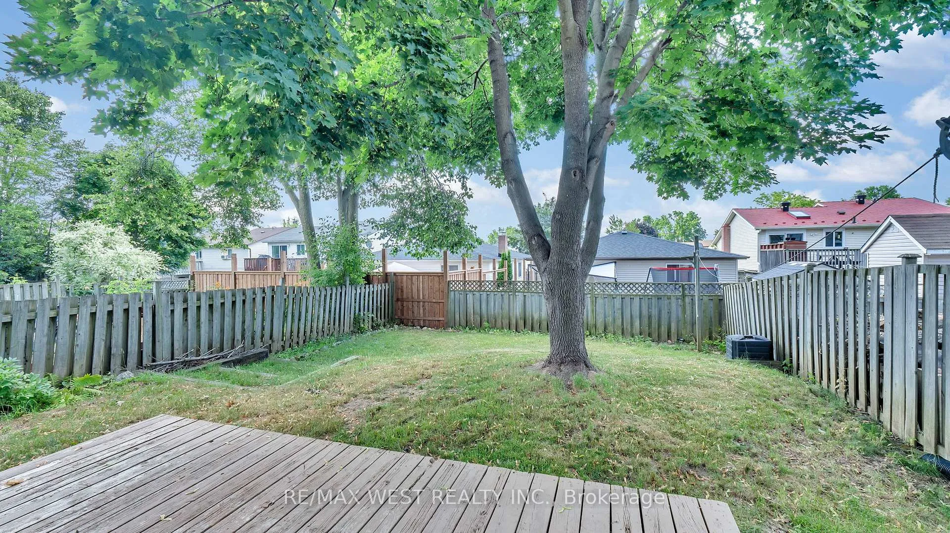 Photo 47 of 67 Corbett Drive, Barrie, Grove East — HOMEH