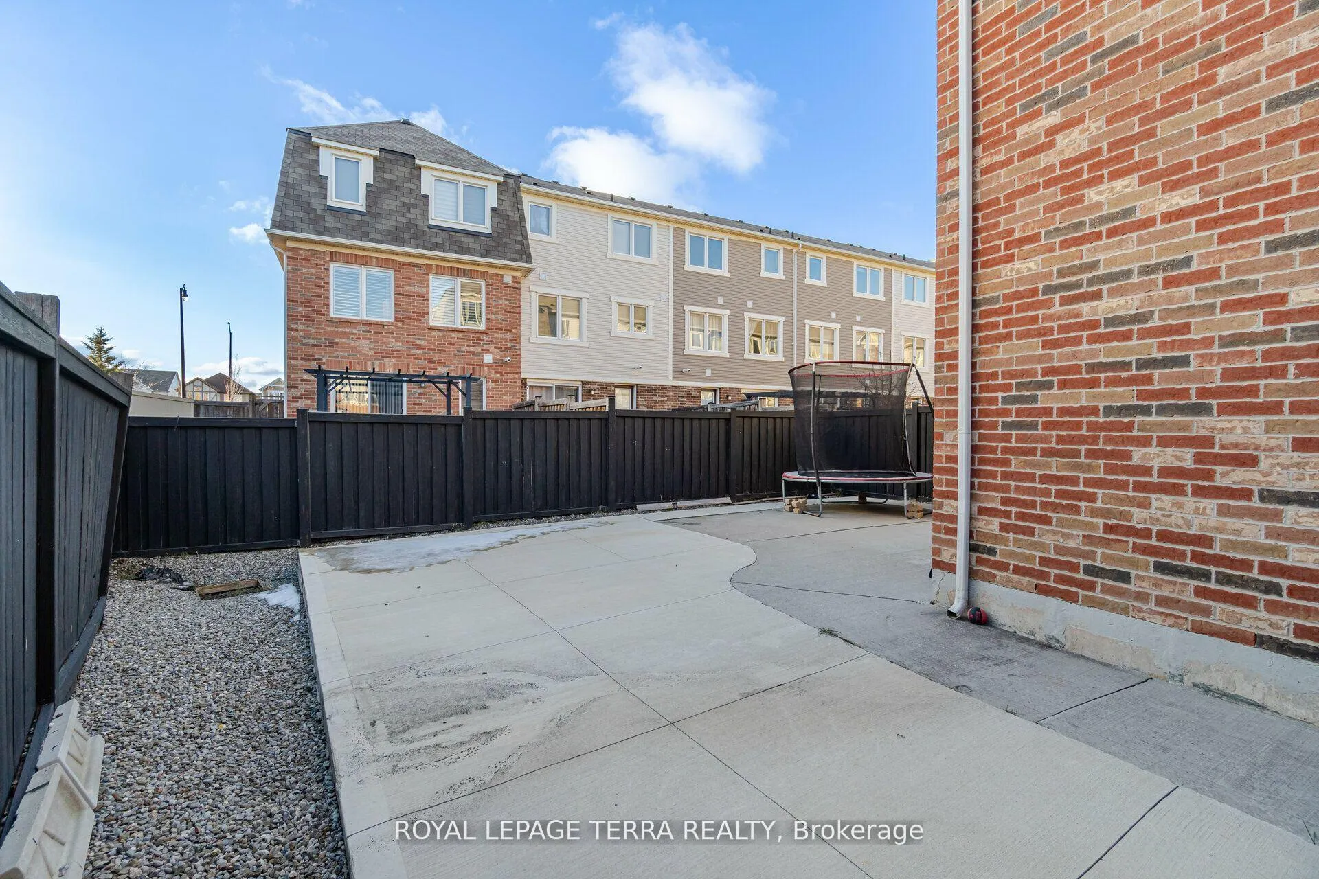 Photo 38 of 78 Donomore Drive, Brampton, Northwest Brampton — HOMEH