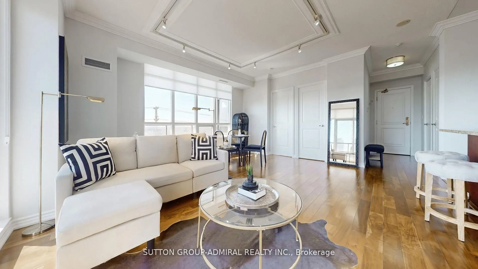 Photo 10 of Unit 511, 9235 Jane Street, Vaughan, Maple — HOMEH