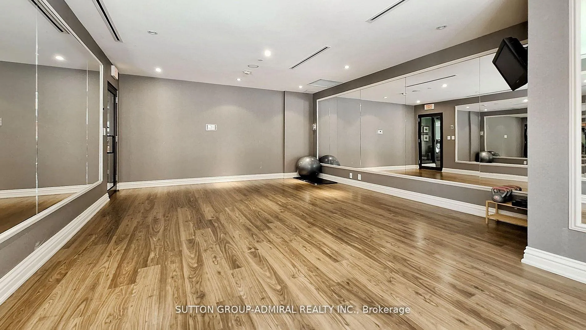Photo 37 of Unit 511, 9235 Jane Street, Vaughan, Maple — HOMEH