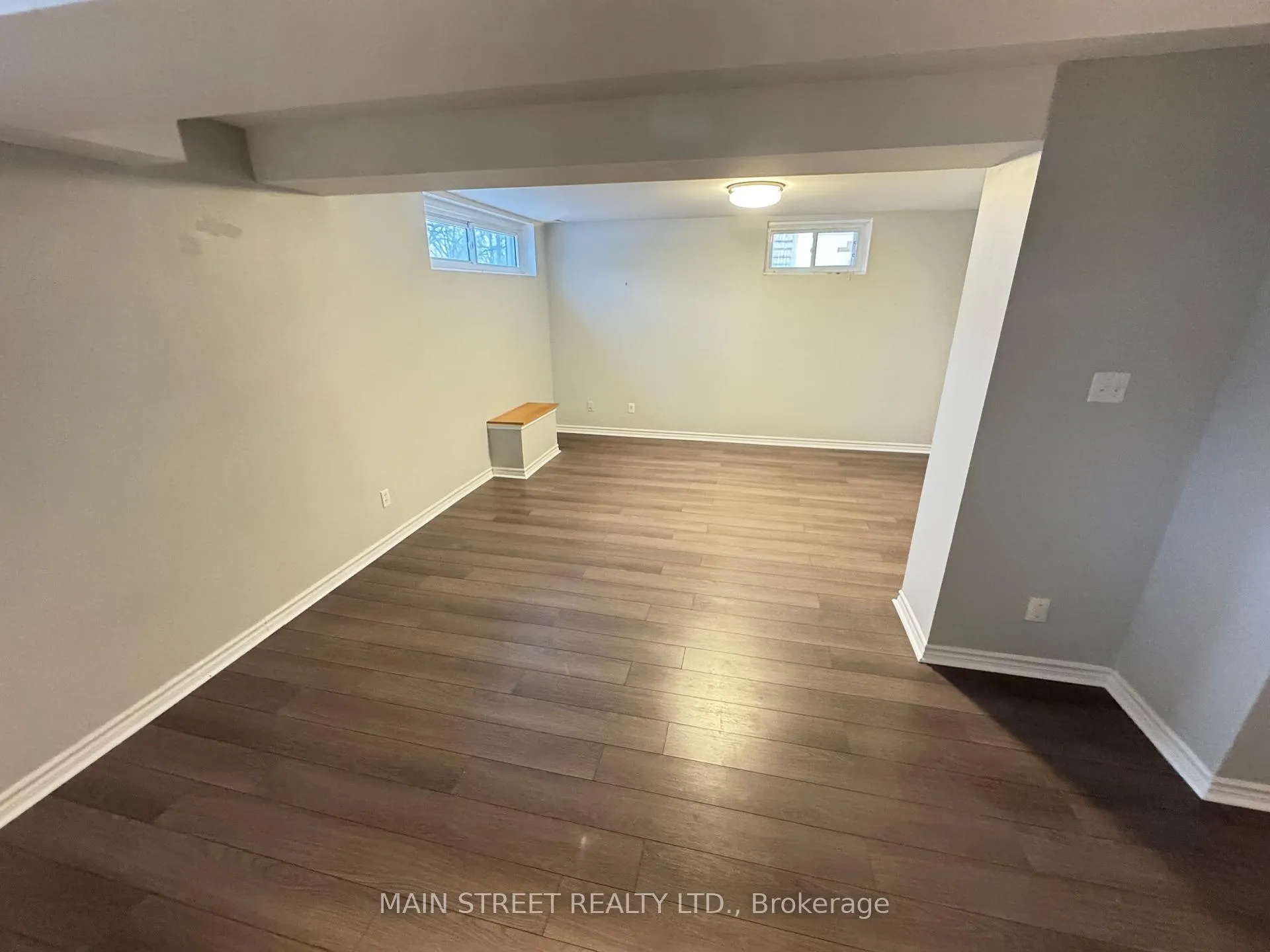 Photo 16 of 57 Dunning Avenue, Aurora, Aurora Village — HOMEH