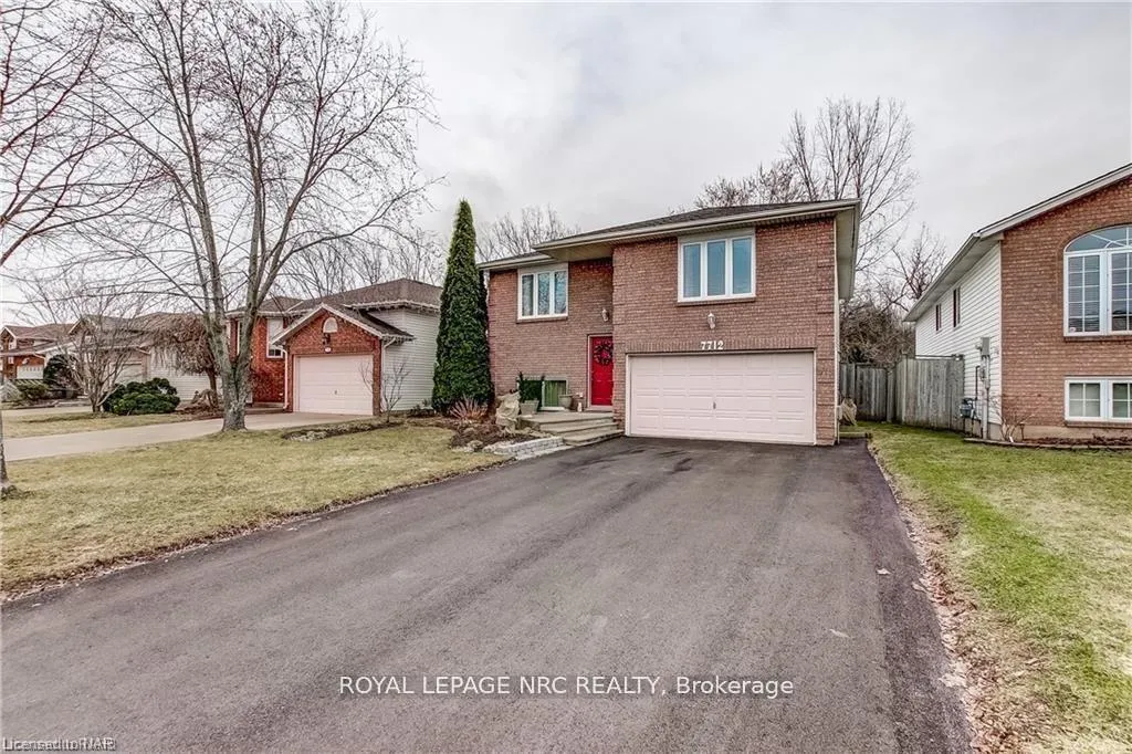 Photo 3 of 7712 Charnwood Avenue, Niagara Falls, West Wood — HOMEH