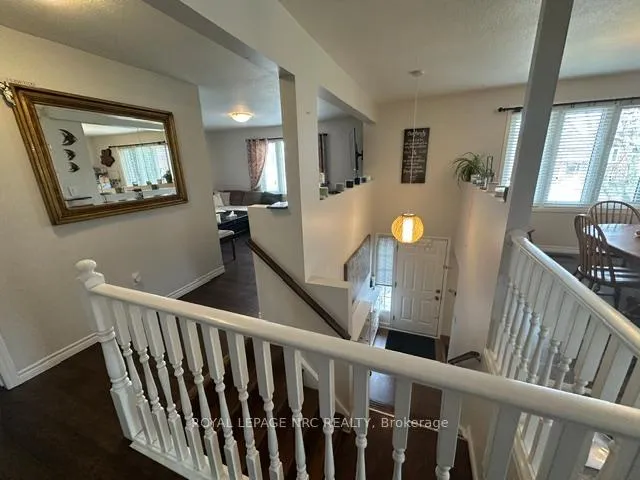 Photo 8 of 7712 Charnwood Avenue, Niagara Falls, West Wood — HOMEH
