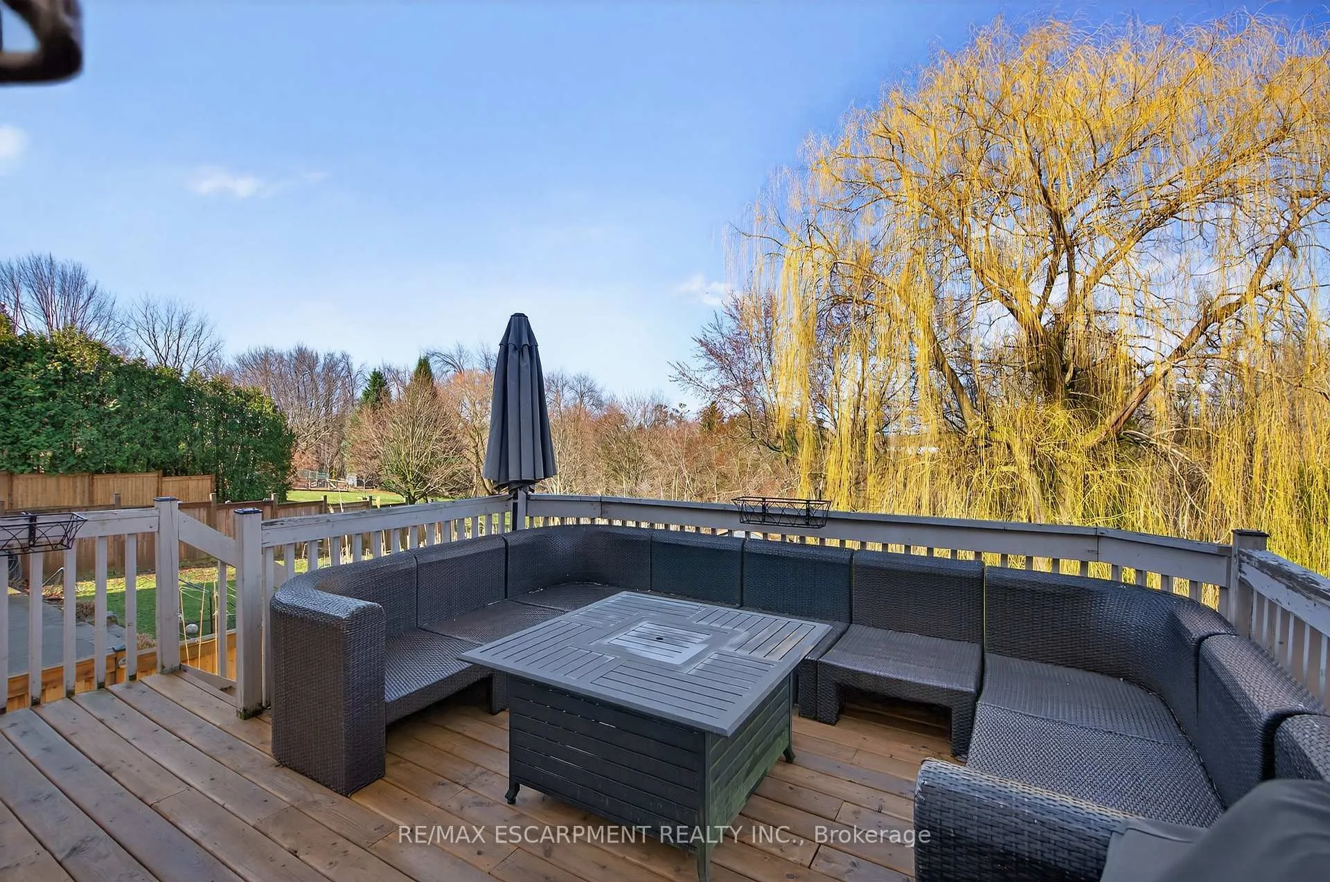 Photo 28 of 53 Laurendale Avenue, Hamilton, Waterdown — HOMEH