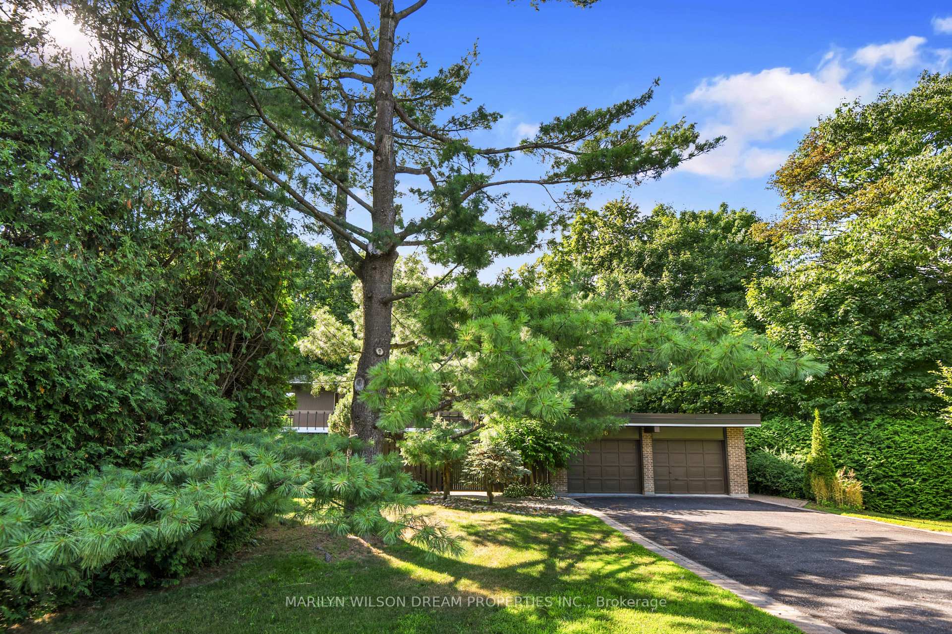 Photo 1 of 36 Wick Crescent, Ottawa, Rothwell Heights — HOMEH