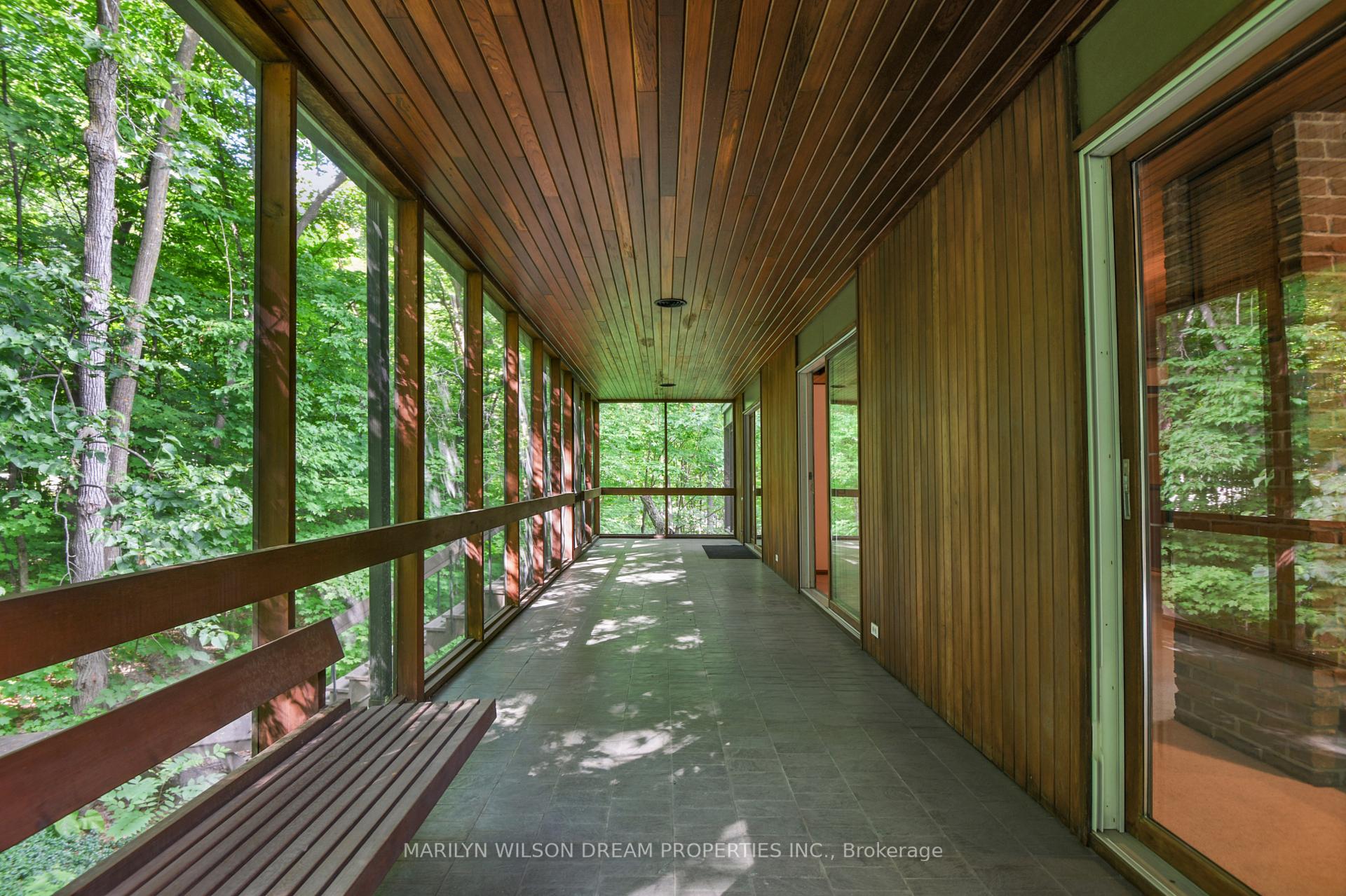 Photo 21 of 36 Wick Crescent, Ottawa, Rothwell Heights — HOMEH