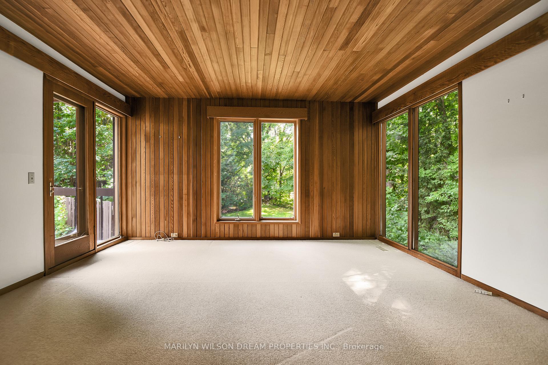 Photo 26 of 36 Wick Crescent, Ottawa, Rothwell Heights — HOMEH