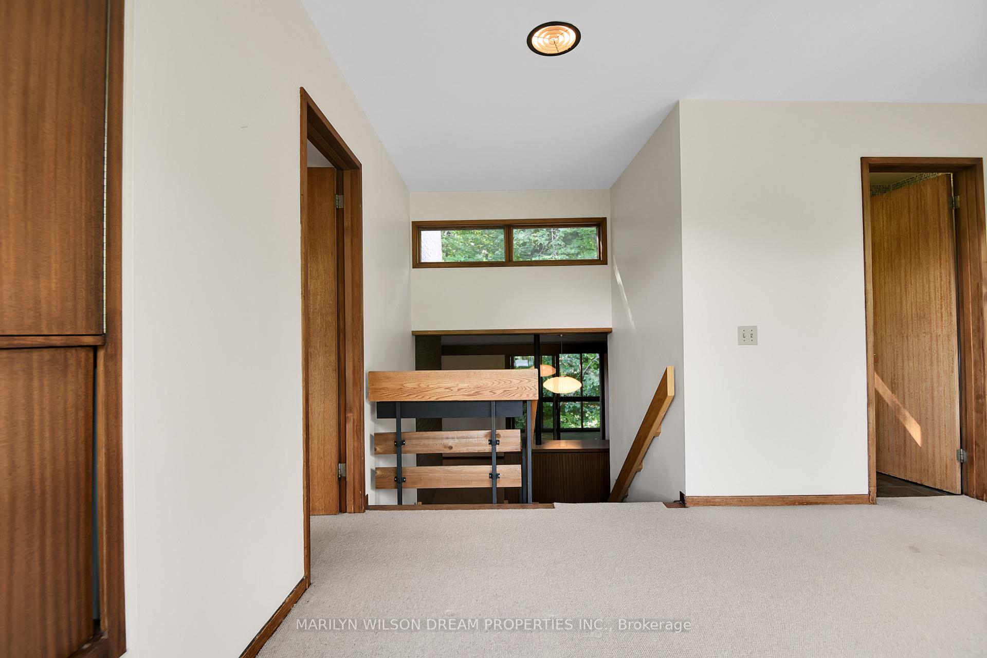 Photo 32 of 36 Wick Crescent, Ottawa, Rothwell Heights — HOMEH