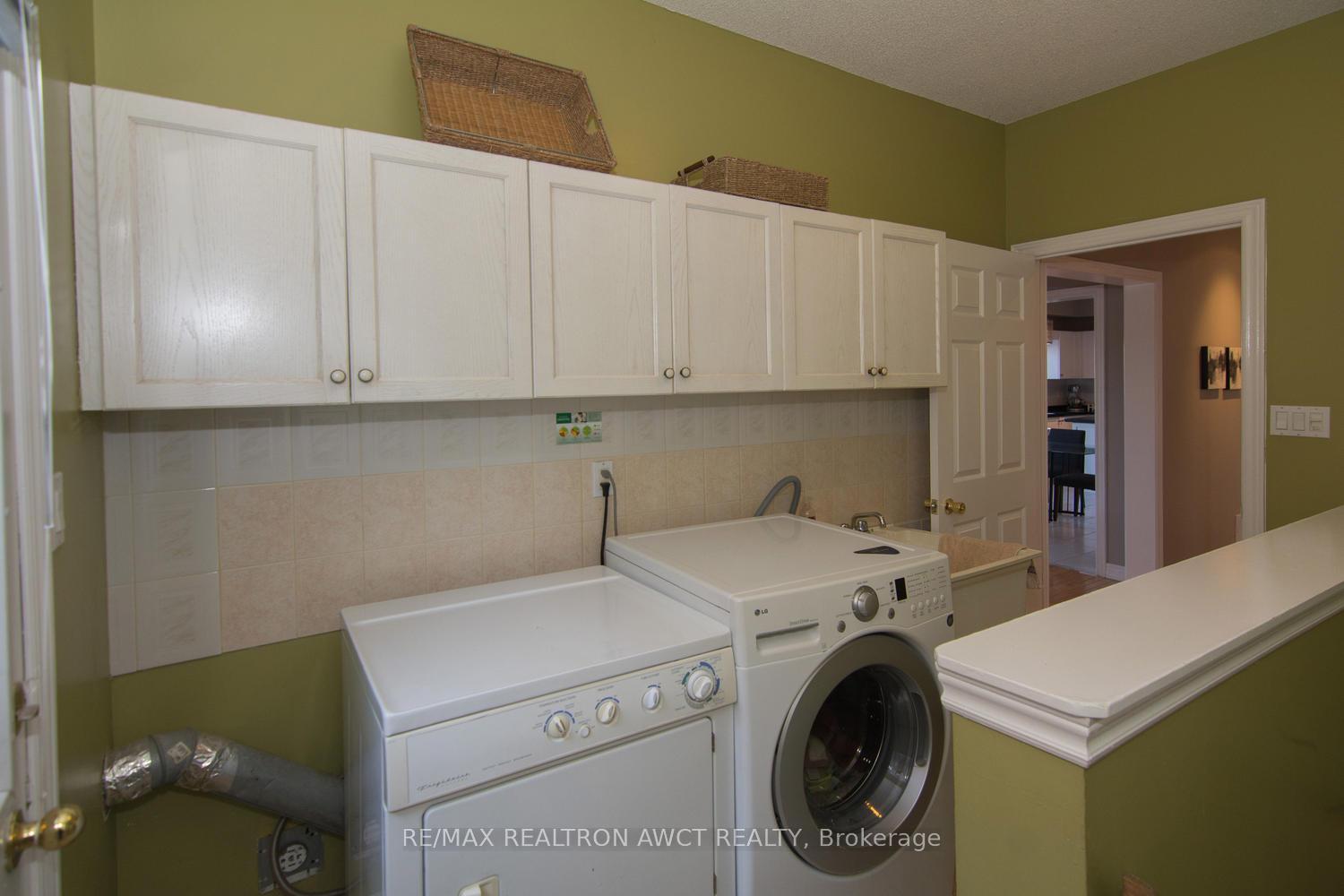 Photo 7 of Unit Bsmt, 88 Chartway Boulevard, Scarborough, Highland Creek — HOMEH