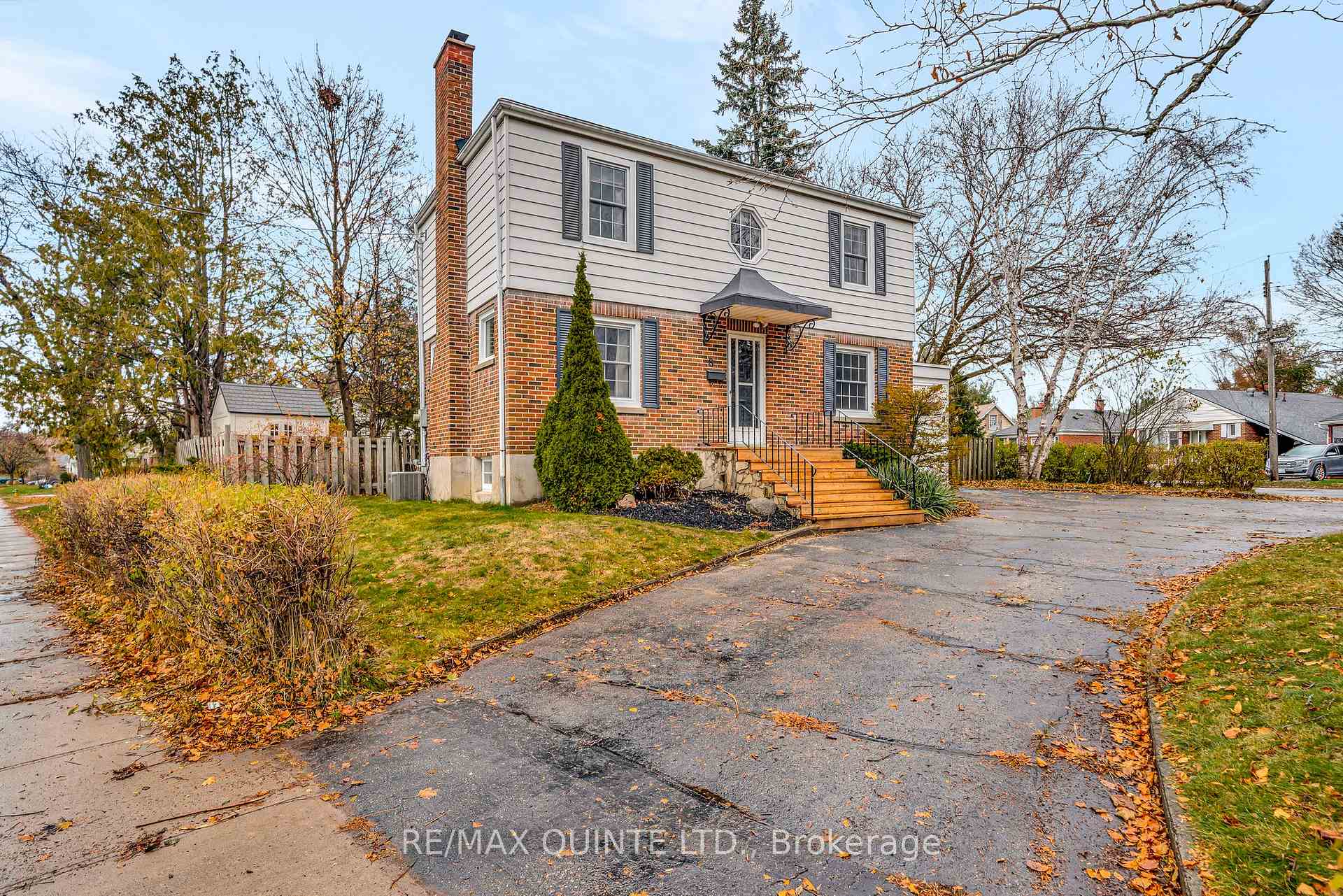 Photo 3 of 8 Greenlawn Avenue, Belleville, Belleville Ward — HOMEH