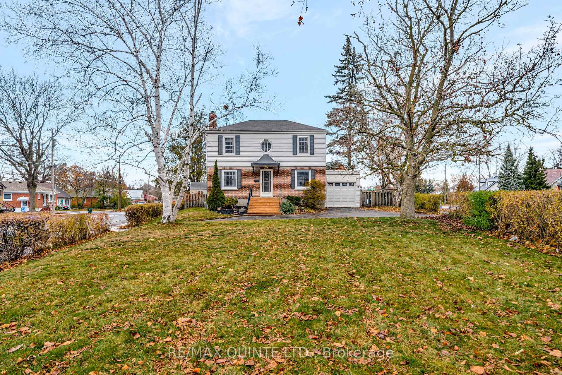 Photo 2 of 8 Greenlawn Avenue, Belleville, Belleville Ward — HOMEH