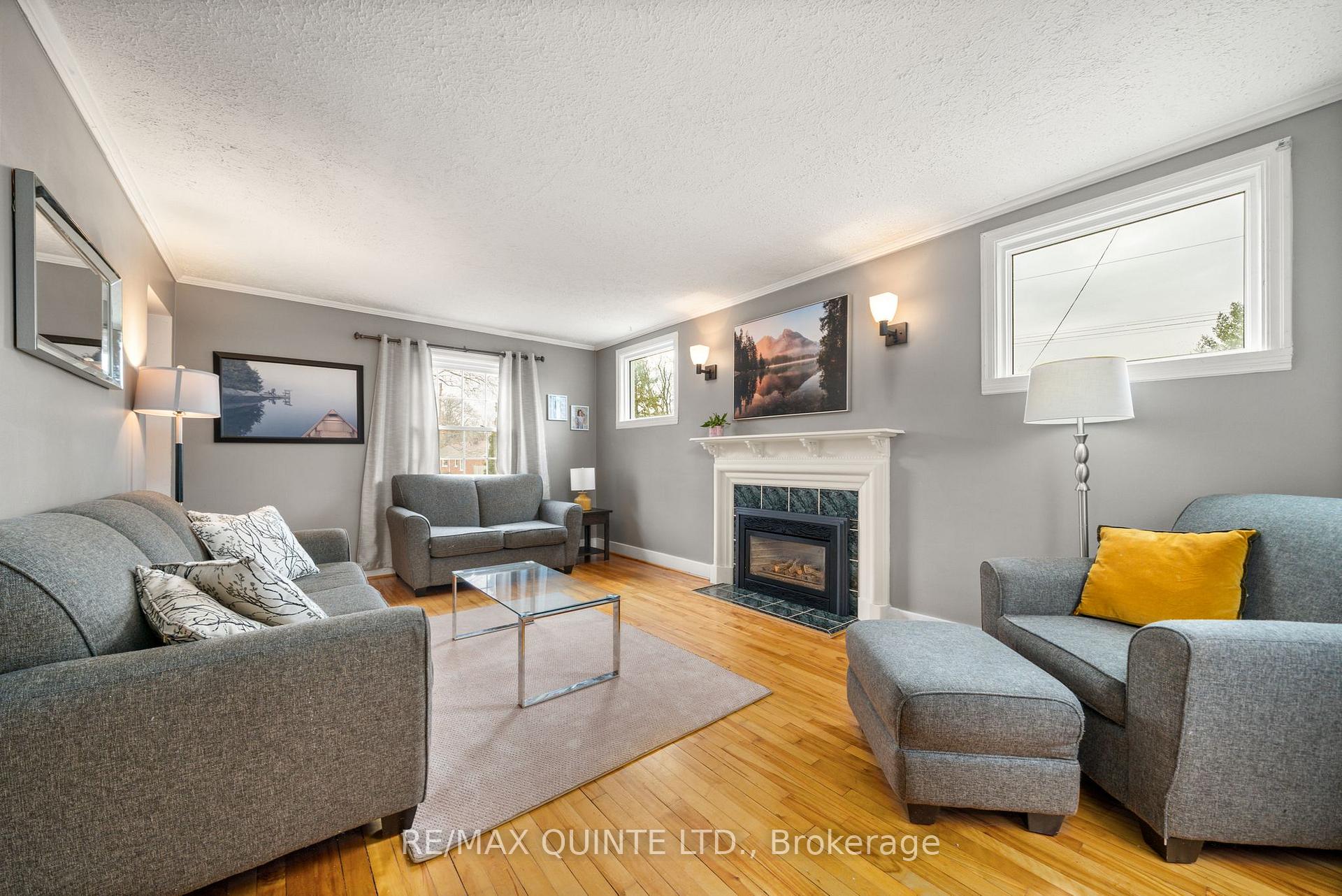 Photo 13 of 8 Greenlawn Avenue, Belleville, Belleville Ward — HOMEH