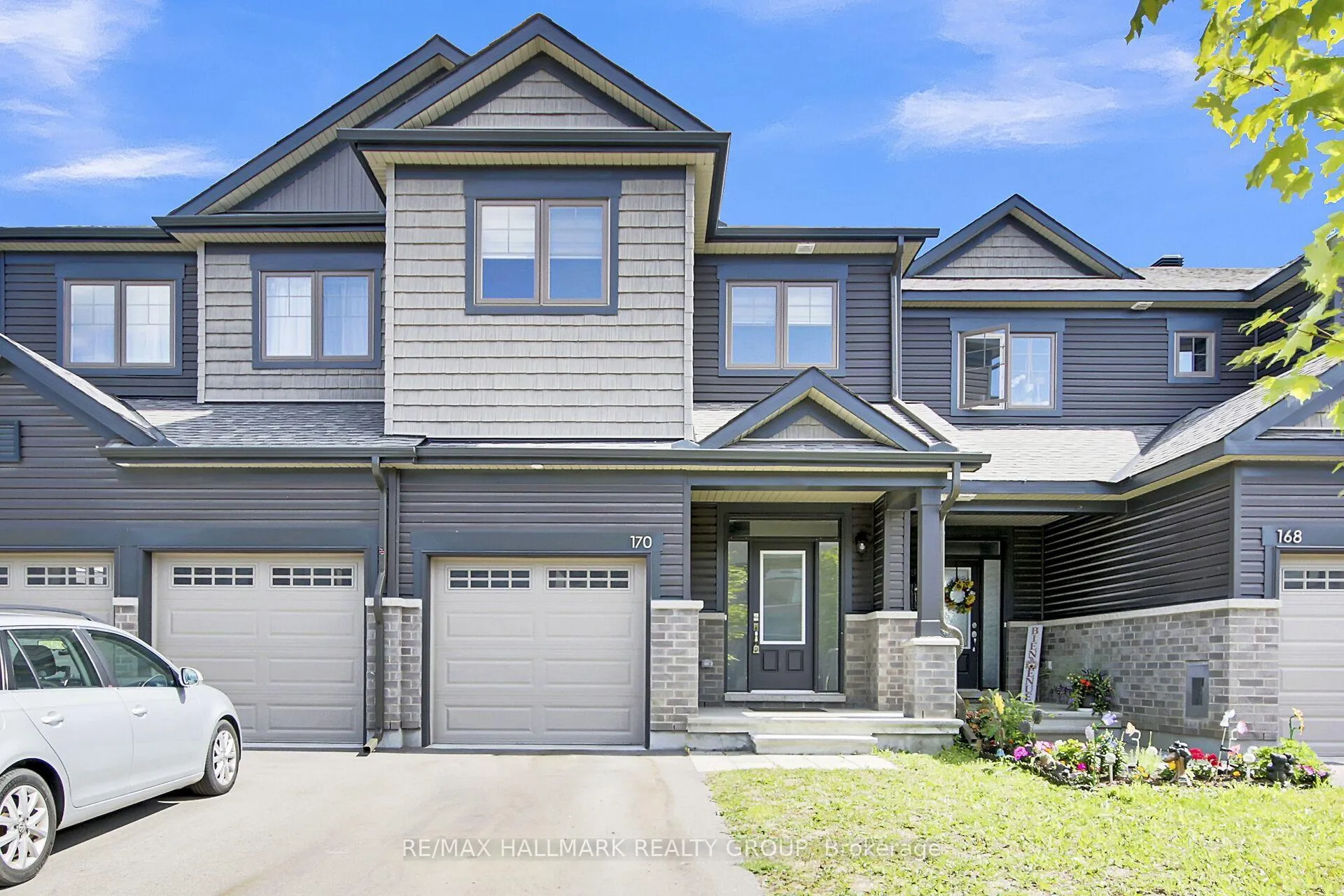 Photo 3 of 170 Wabikon Crescent, Ottawa, Blossom Park/Kemp Park/Findlay Creek — HOMEH