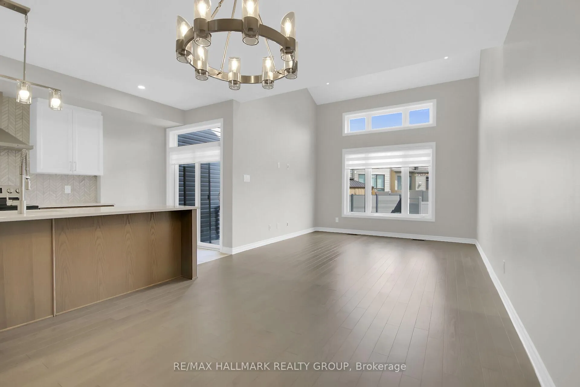 Photo 11 of 170 Wabikon Crescent, Ottawa, Blossom Park/Kemp Park/Findlay Creek — HOMEH