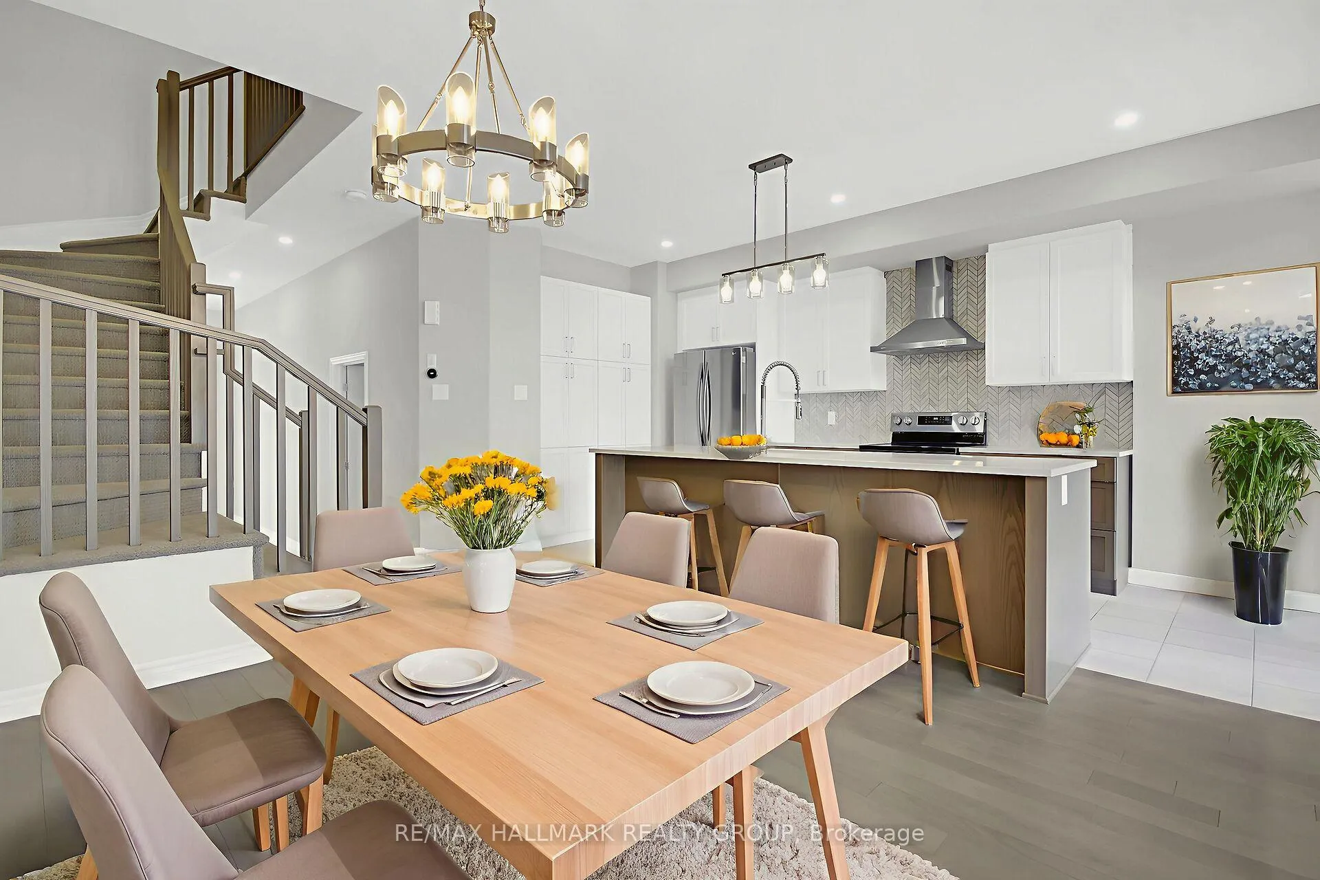 Photo 14 of 170 Wabikon Crescent, Ottawa, Blossom Park/Kemp Park/Findlay Creek — HOMEH