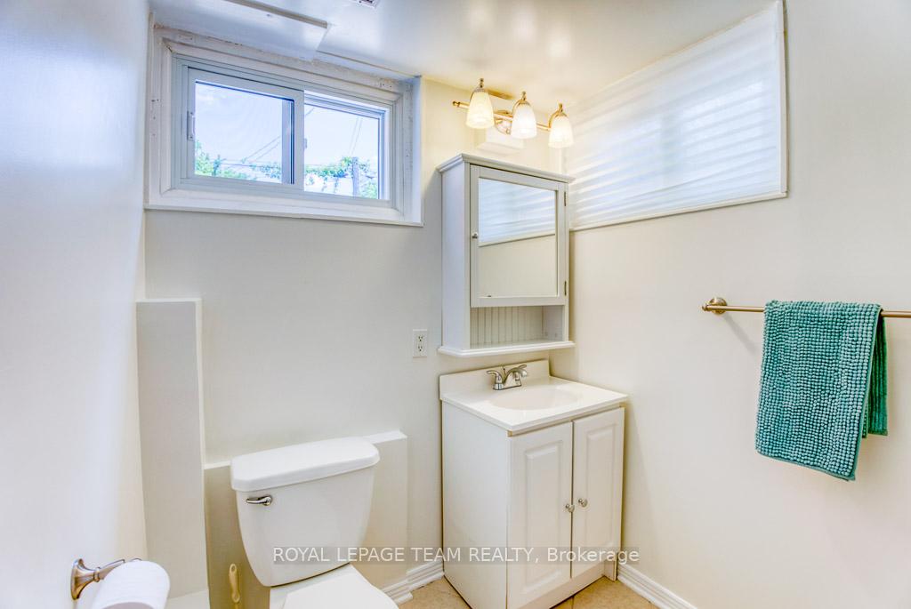 Photo 22 of 2471 Clementine Boulevard, Ottawa, Heron Park — HOMEH