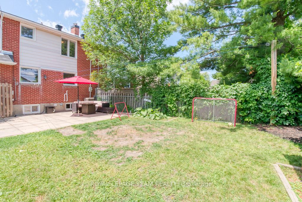 Photo 24 of 2471 Clementine Boulevard, Ottawa, Heron Park — HOMEH
