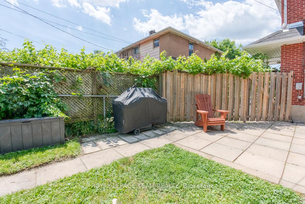Photo 25 of 2471 Clementine Boulevard, Ottawa, Heron Park — HOMEH