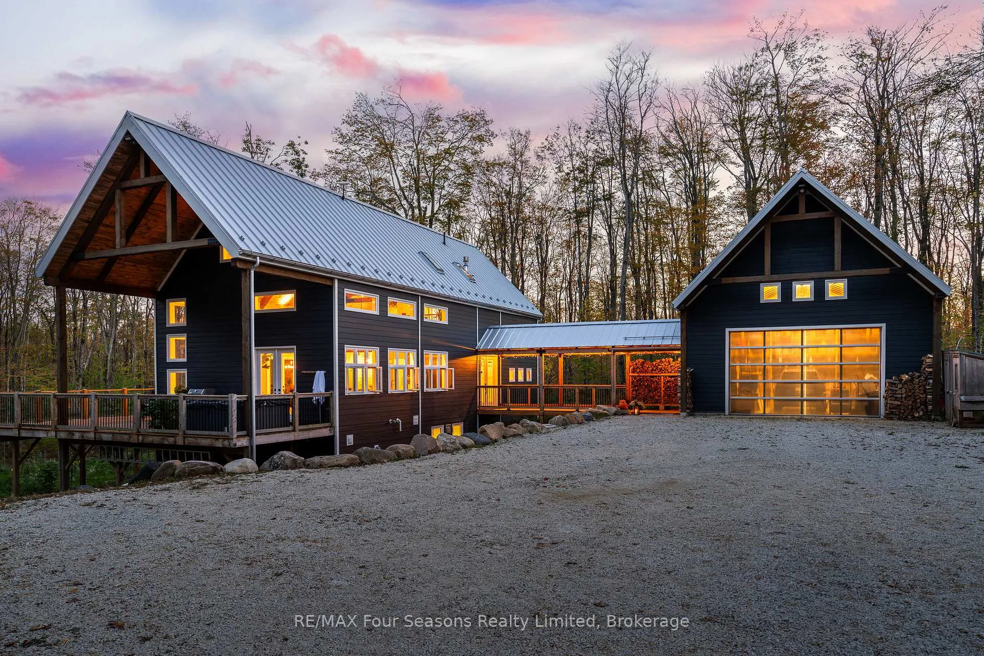 Photo 1 of 589108 Grey Road 19, Blue Mountains — HOMEH