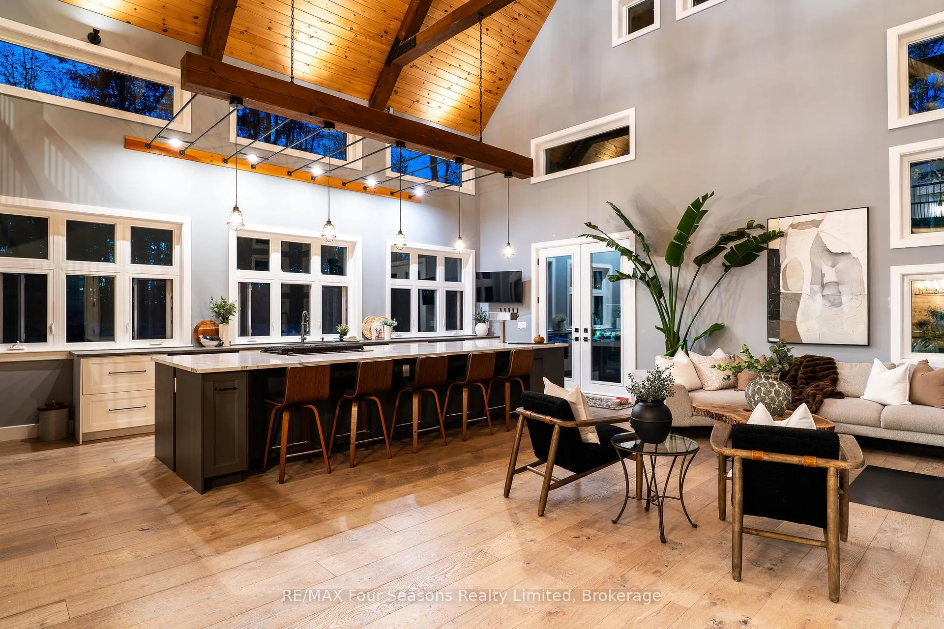 Photo 2 of 589108 Grey Road 19, Blue Mountains — HOMEH