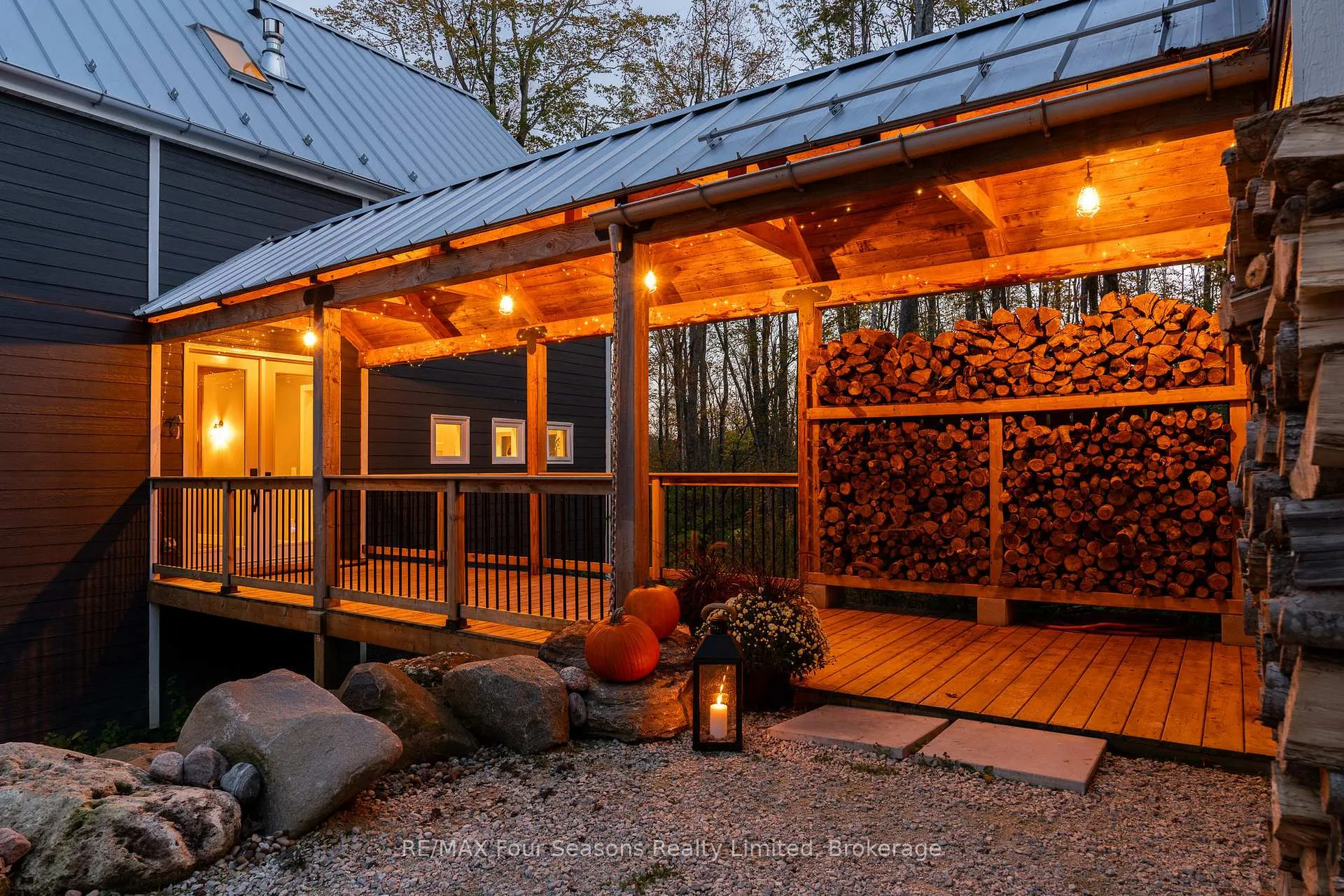 Photo 5 of 589108 Grey Road 19, Blue Mountains — HOMEH