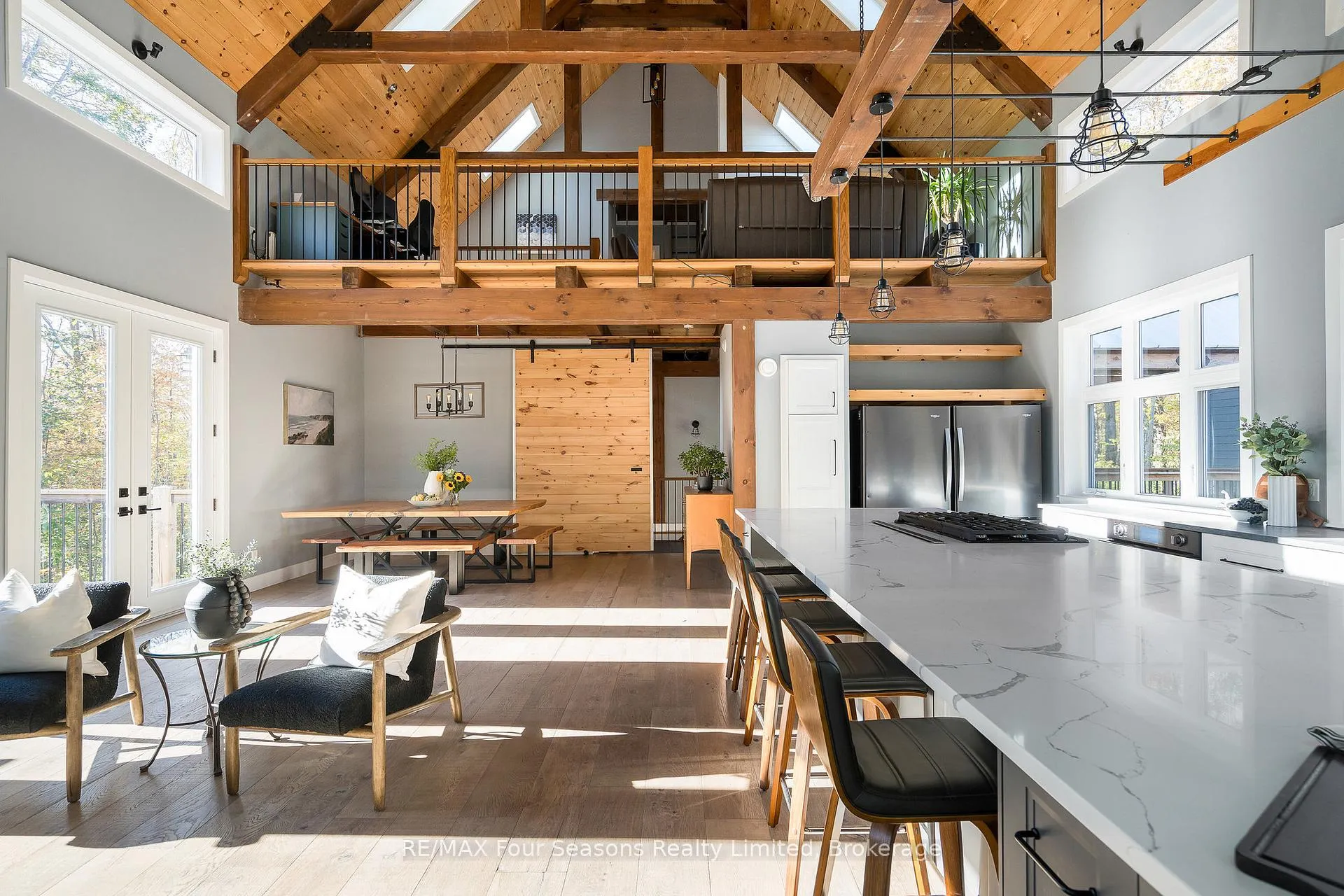 Photo 10 of 589108 Grey Road 19, Blue Mountains — HOMEH