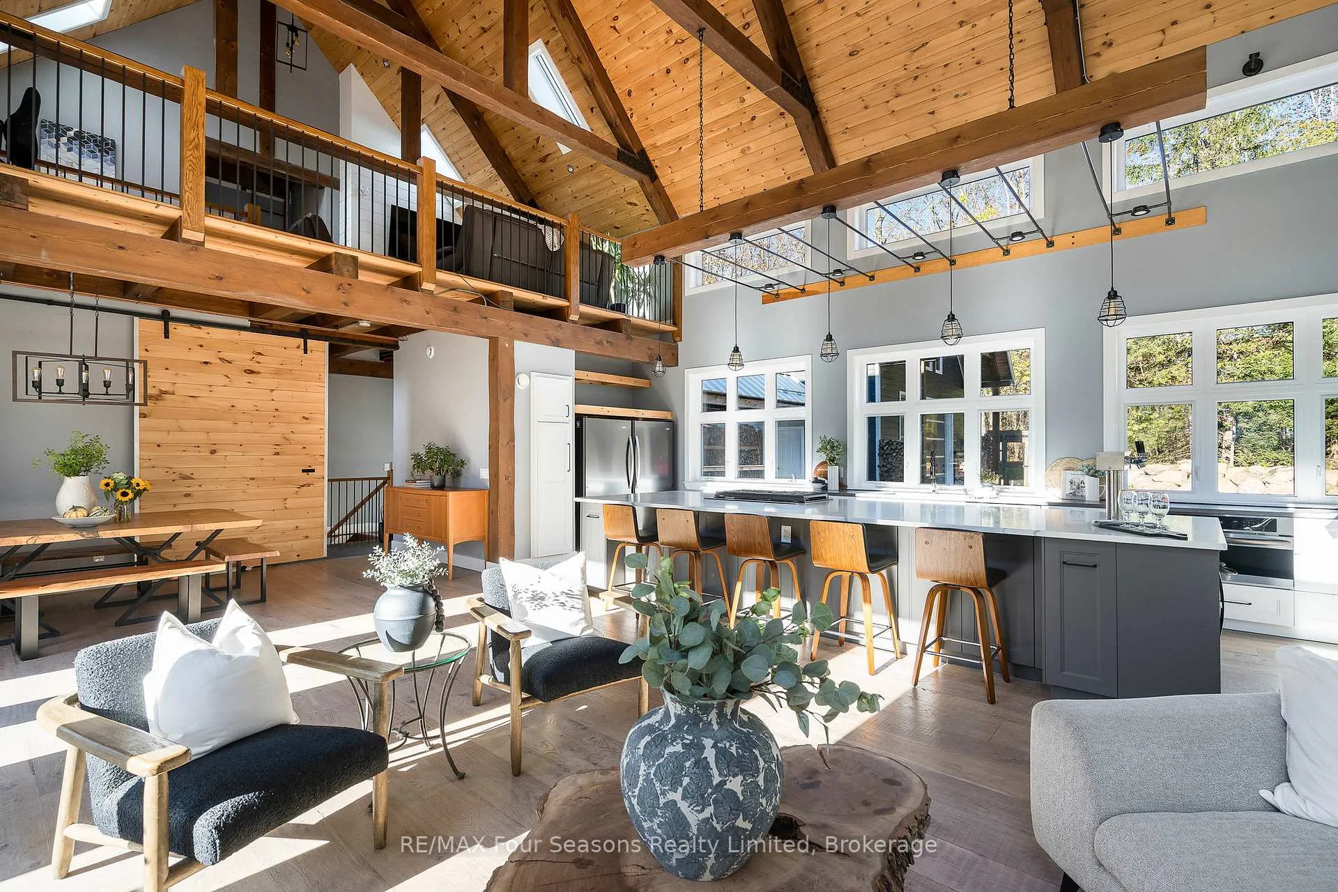 Photo 11 of 589108 Grey Road 19, Blue Mountains — HOMEH