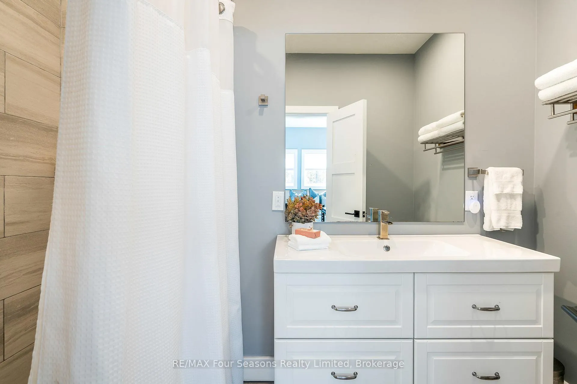 Photo 32 of 589108 Grey Road 19, Blue Mountains — HOMEH