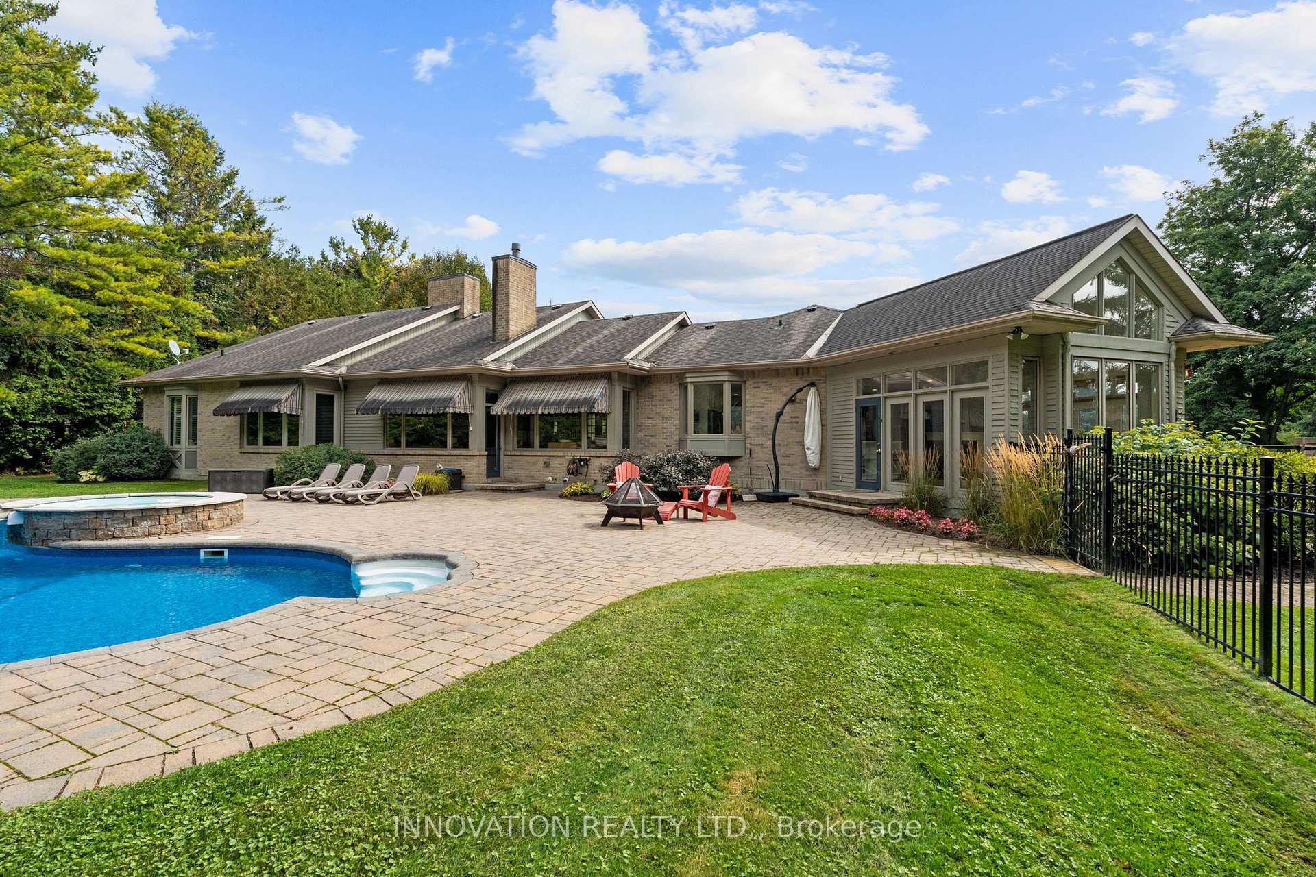 Photo 36 of 52 Cedarhill Drive, Ottawa, Cedar Hill/Orchard Estates — HOMEH