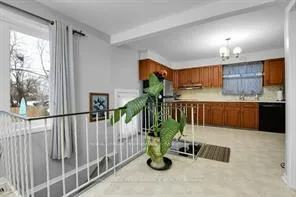 Photo 6 of 456 Blake Boulevard, Ottawa, Vanier — HOMEH