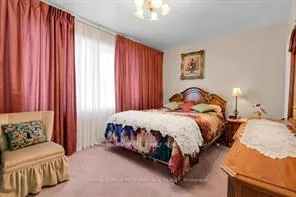 Photo 10 of 456 Blake Boulevard, Ottawa, Vanier — HOMEH