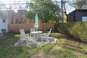 Photo 18 of 456 Blake Boulevard, Ottawa, Vanier — HOMEH