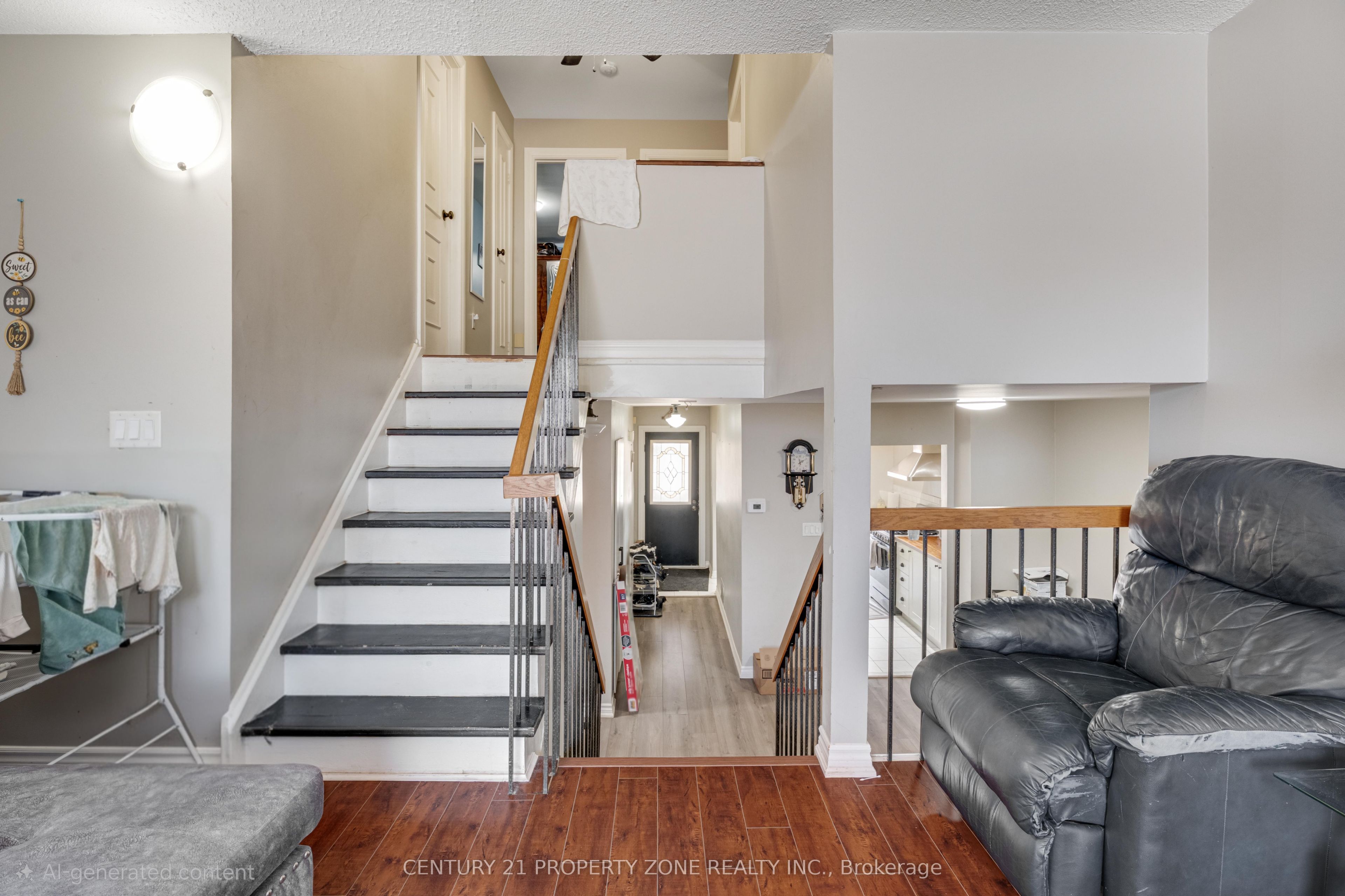 Photo 3 of 36 Winterfold Drive, Brampton, Madoc — HOMEH