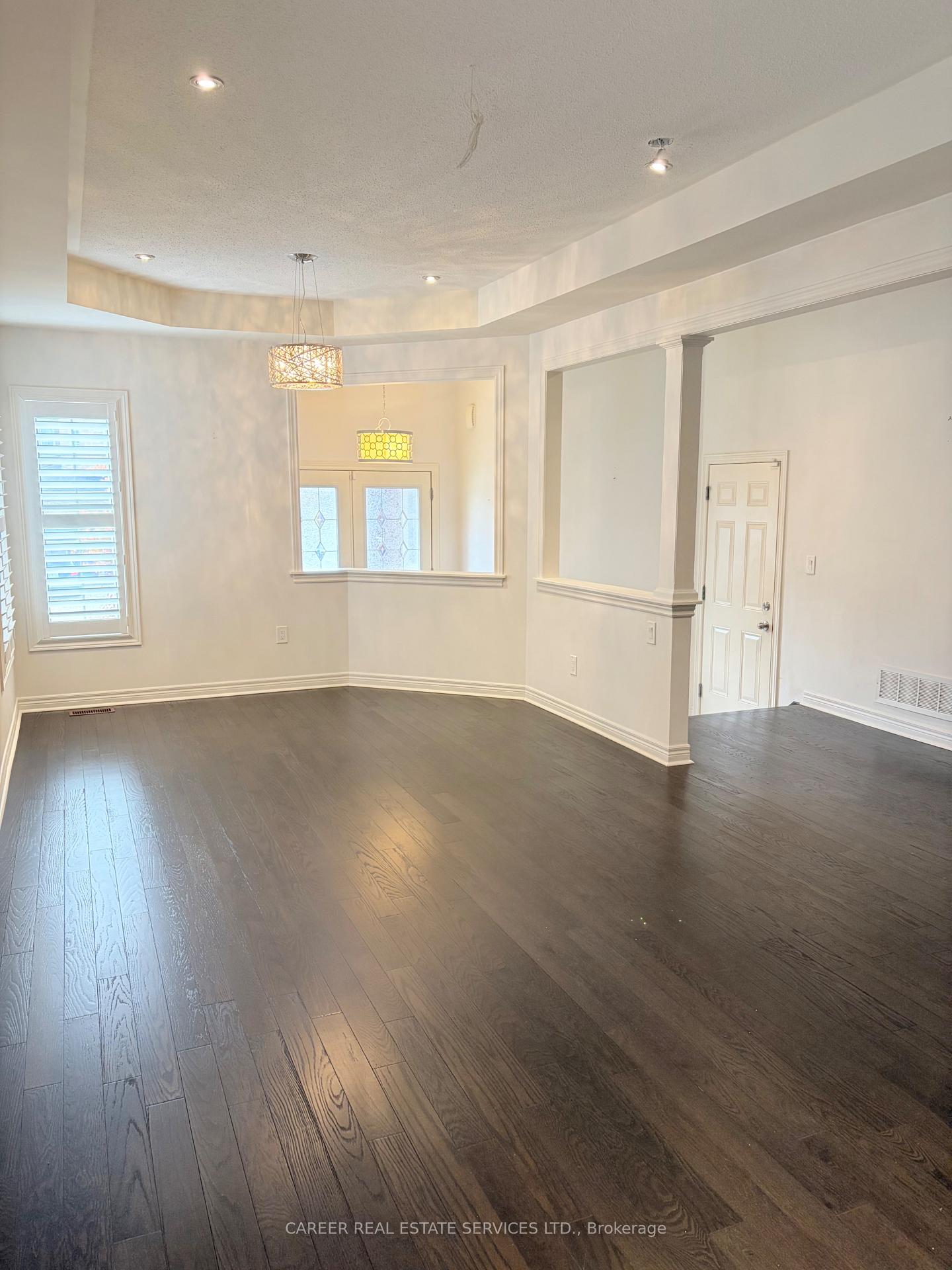 Photo 6 of 18 Crellin Street, Ajax, South East — HOMEH