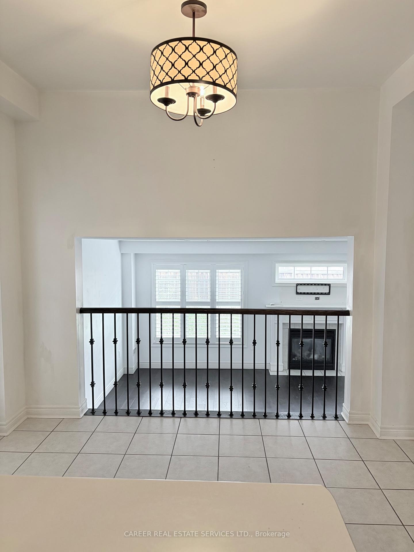 Photo 9 of 18 Crellin Street, Ajax, South East — HOMEH