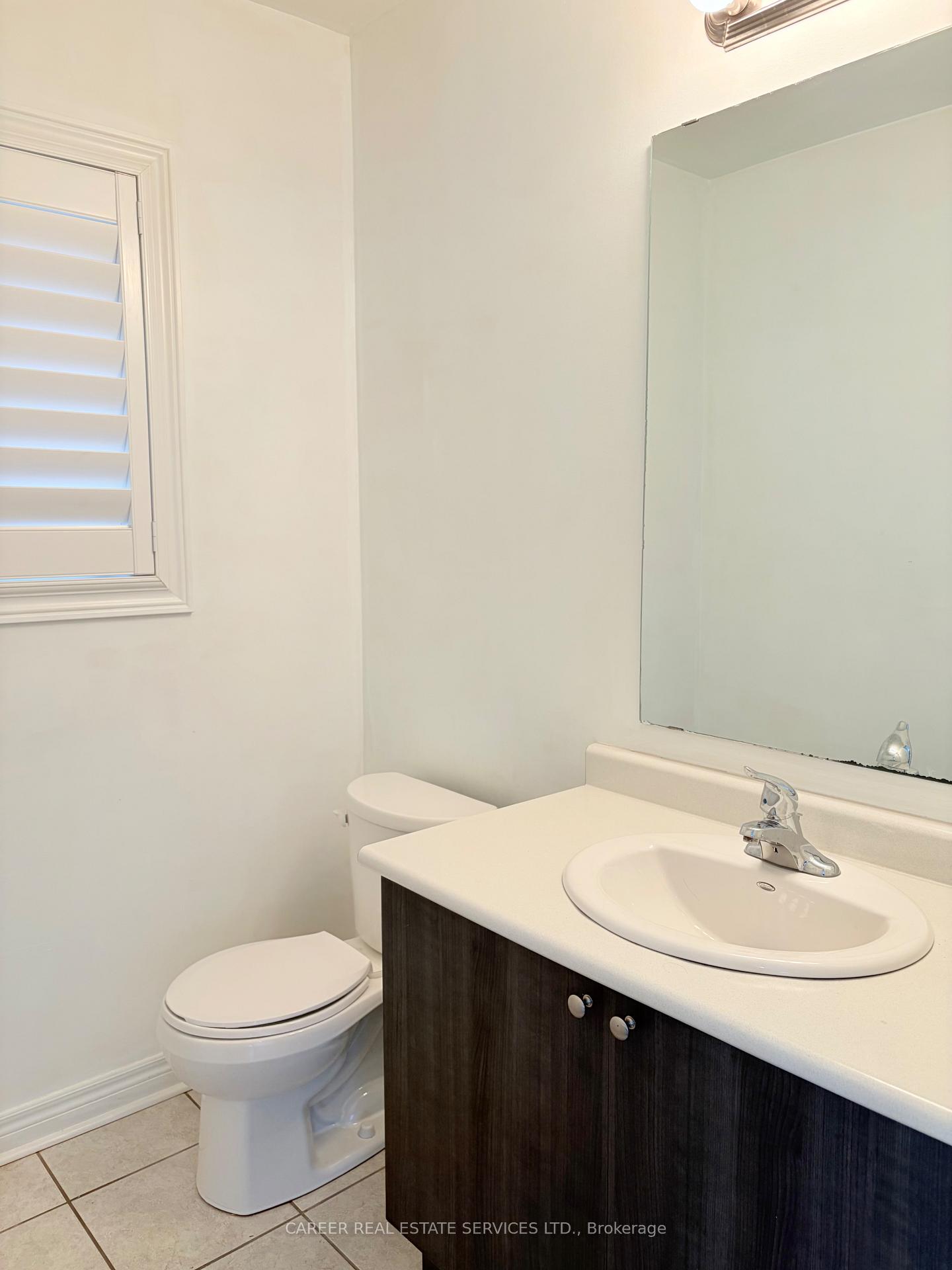 Photo 15 of 18 Crellin Street, Ajax, South East — HOMEH